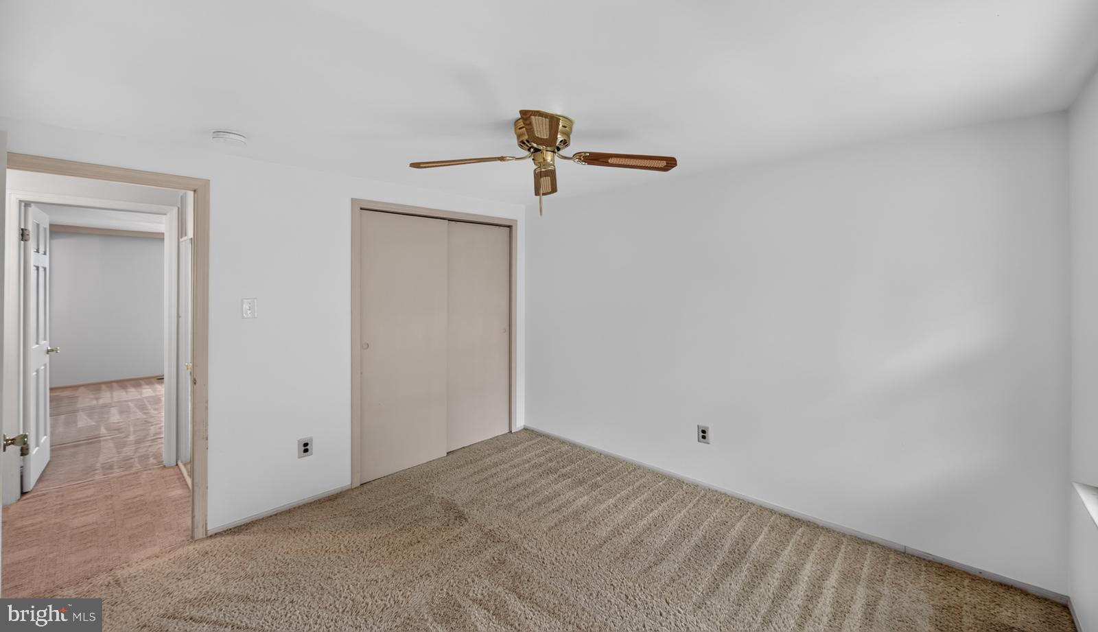 MONTGOMERY GLEN - Residential