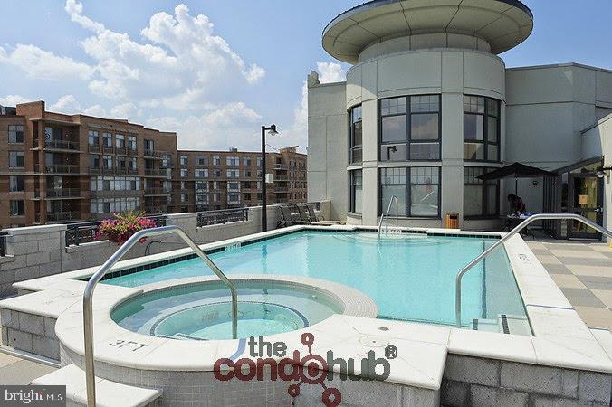 CLARENDON - Residential Lease