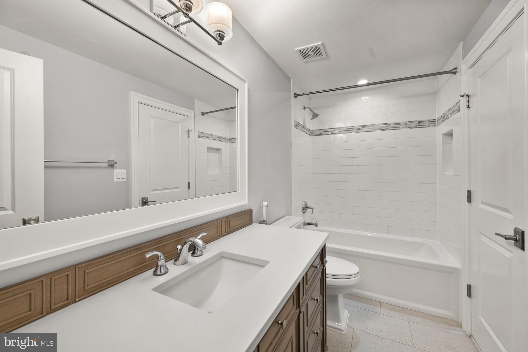 HIGHVIEW PARK - Residential