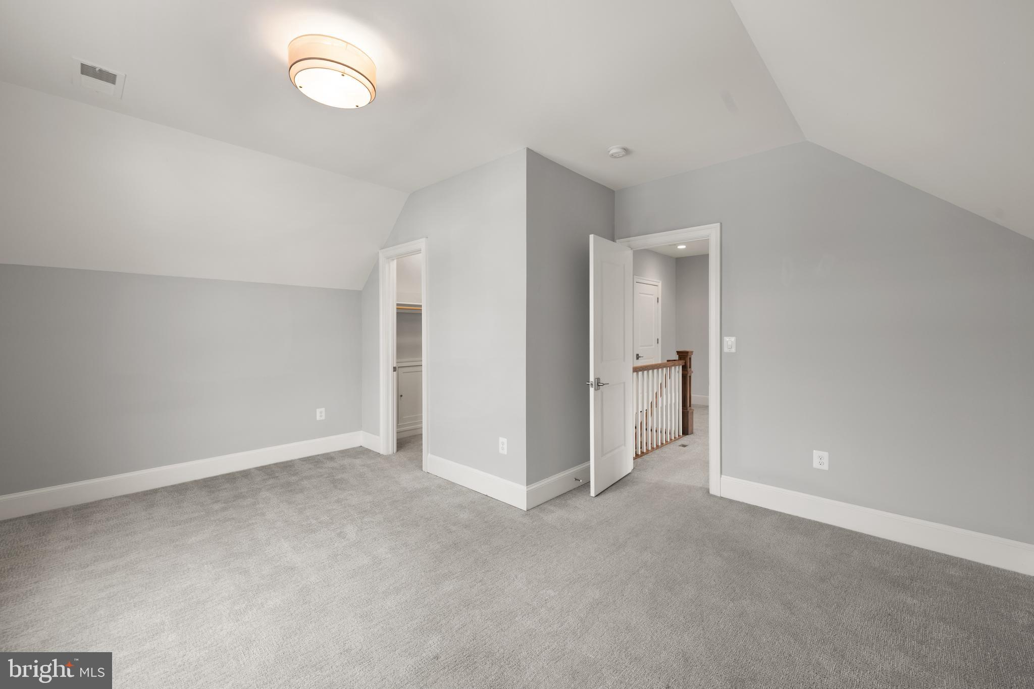 HIGHVIEW PARK - Residential