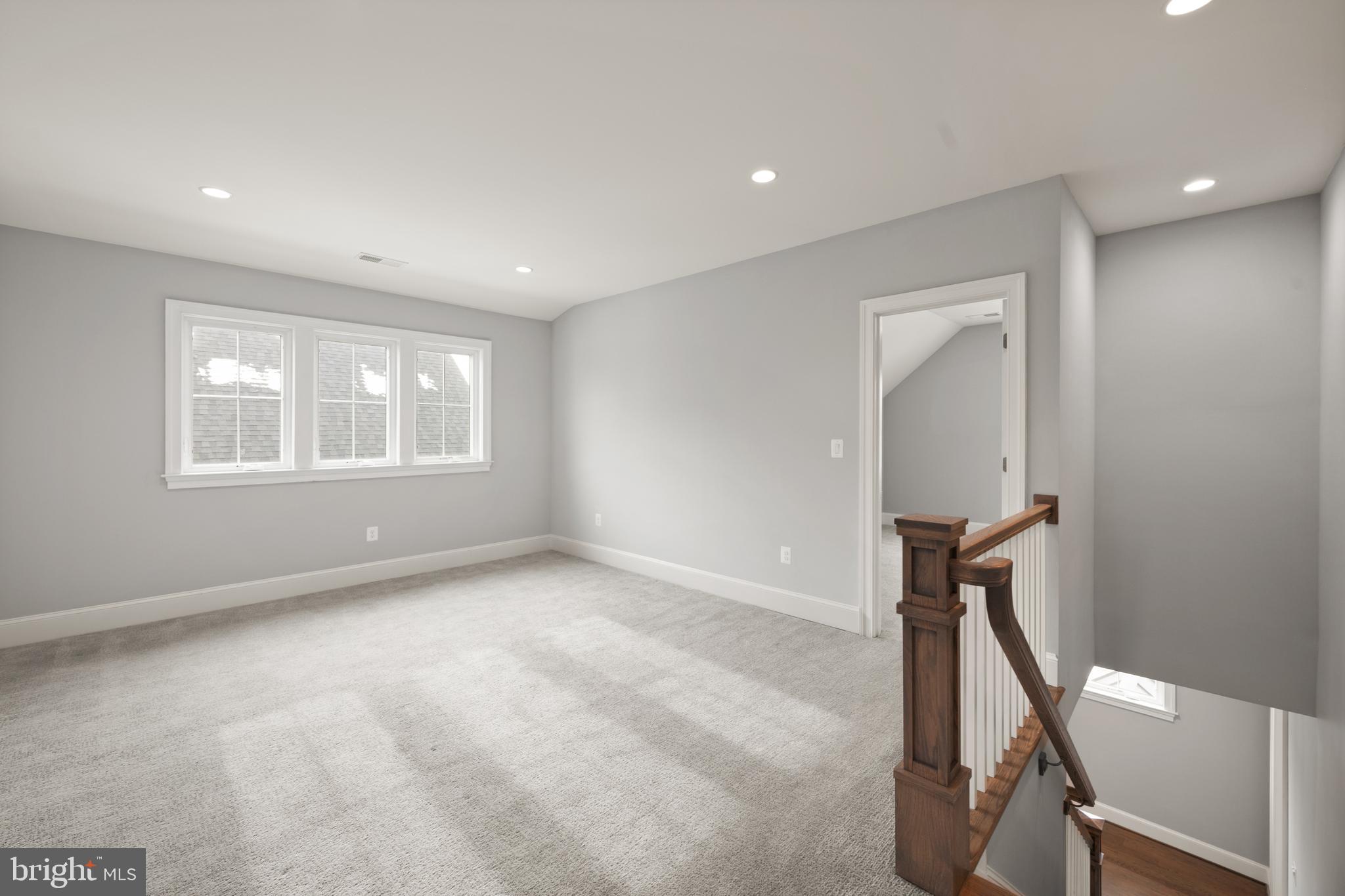 HIGHVIEW PARK - Residential