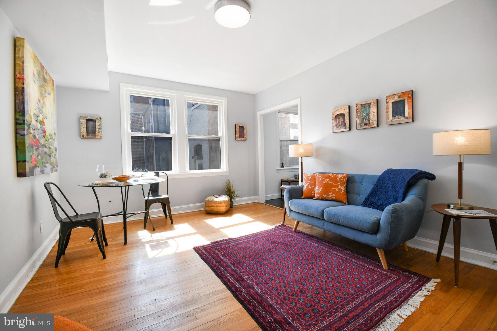 CAPITOL HILL - Residential