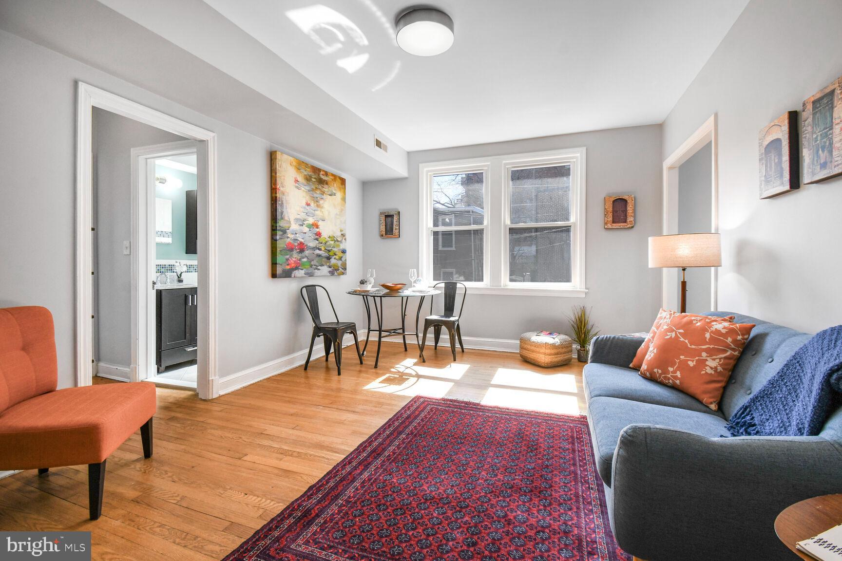 CAPITOL HILL - Residential