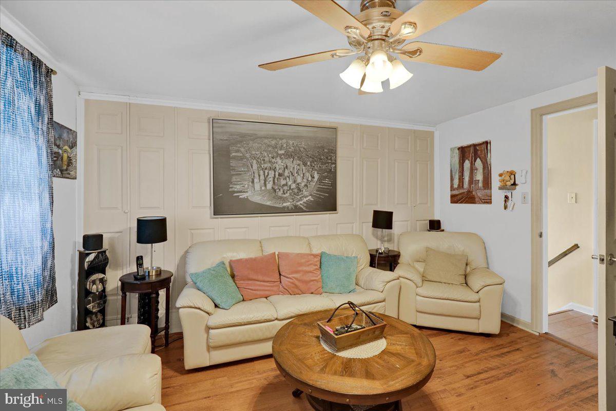 HEMPFIELD GREEN - Residential
