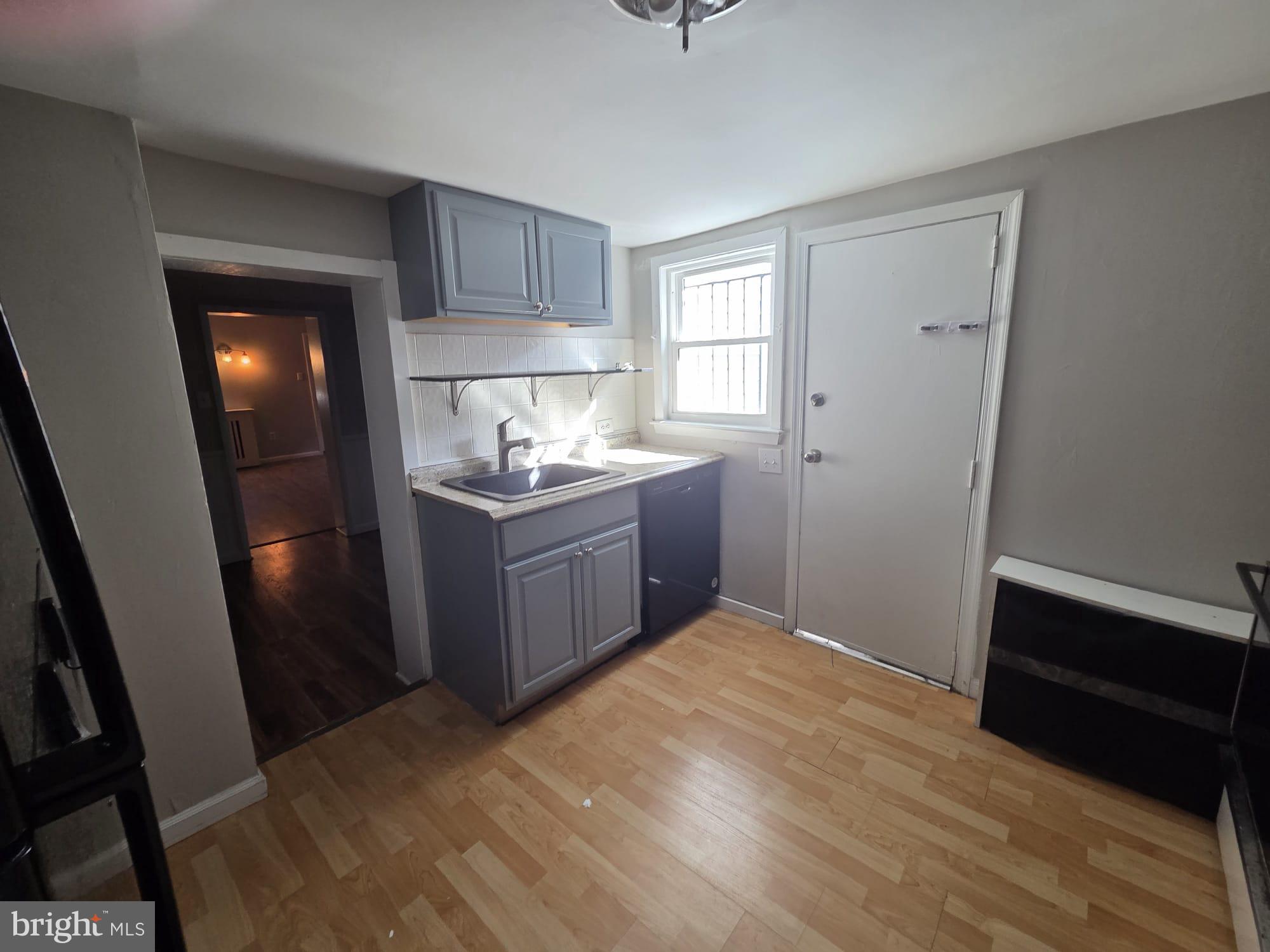 PORT RICHMOND - Residential