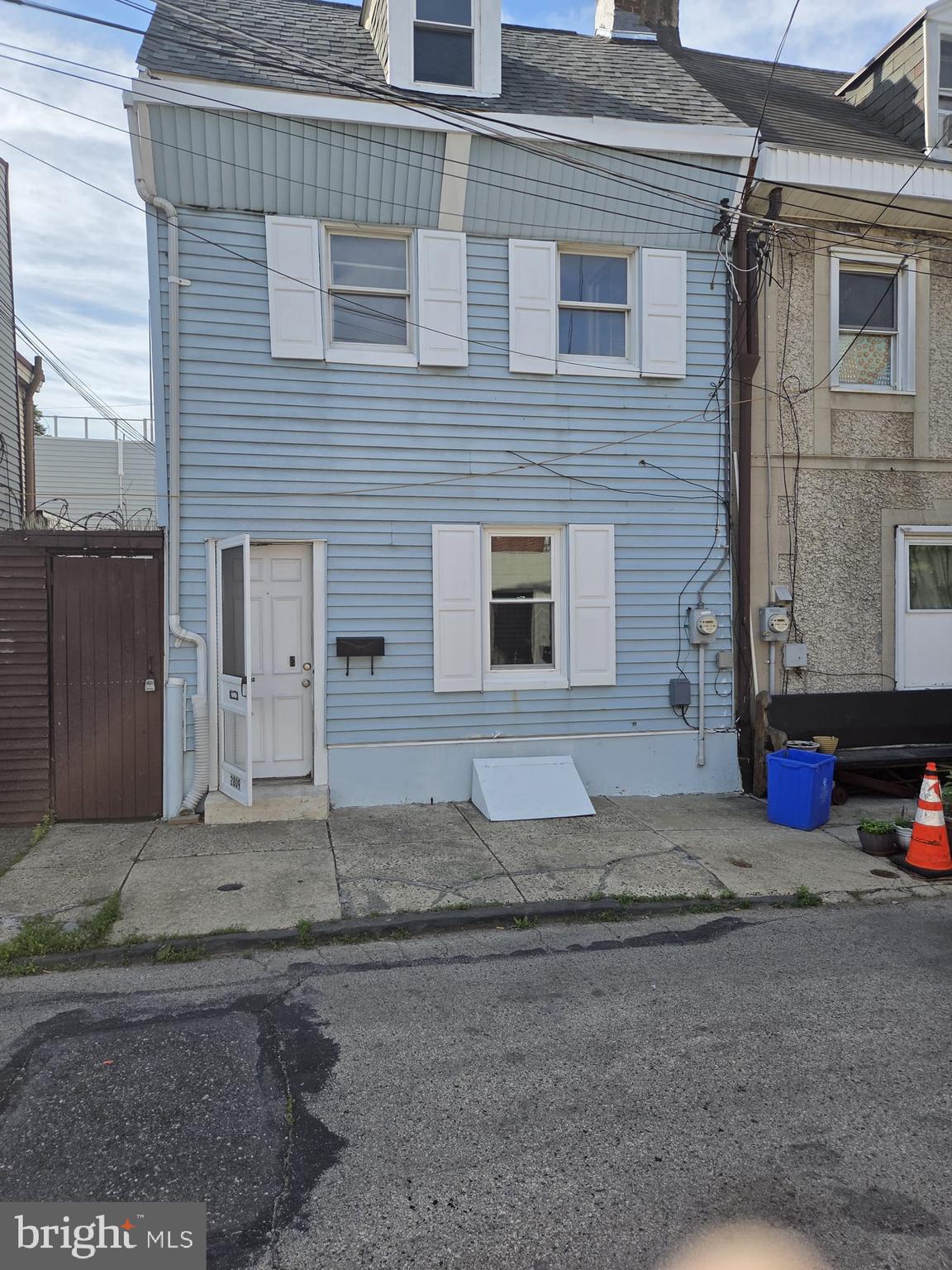 PORT RICHMOND - Residential