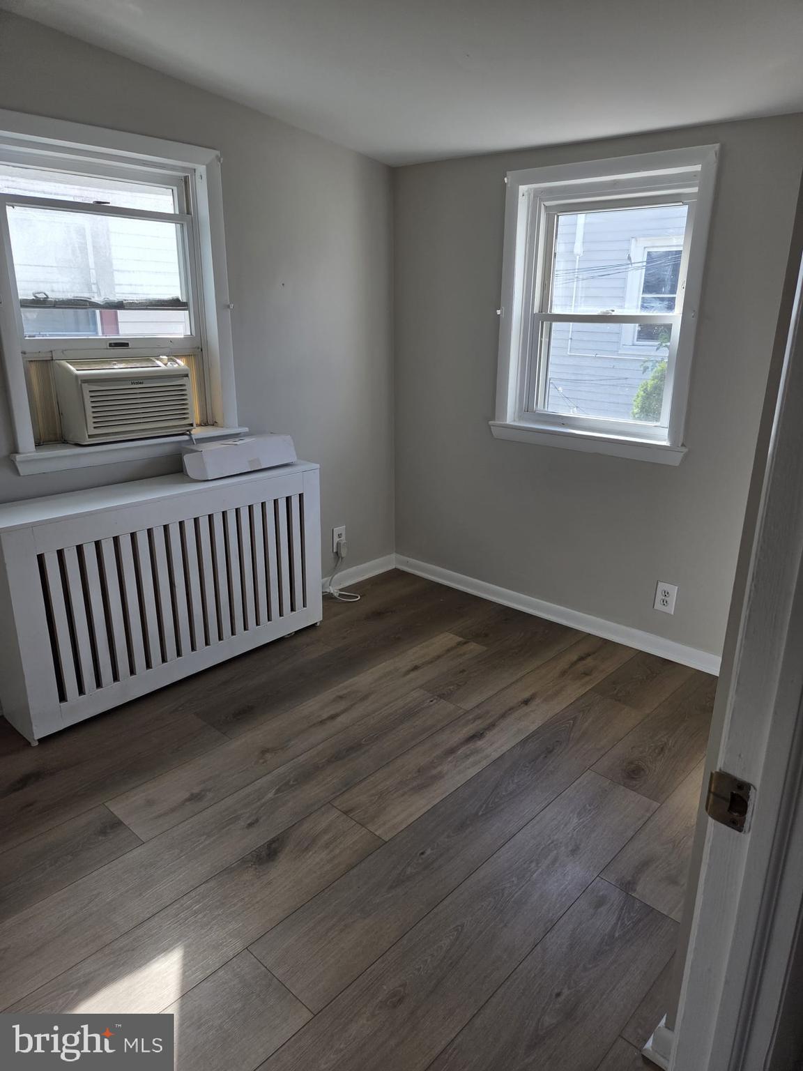 PORT RICHMOND - Residential