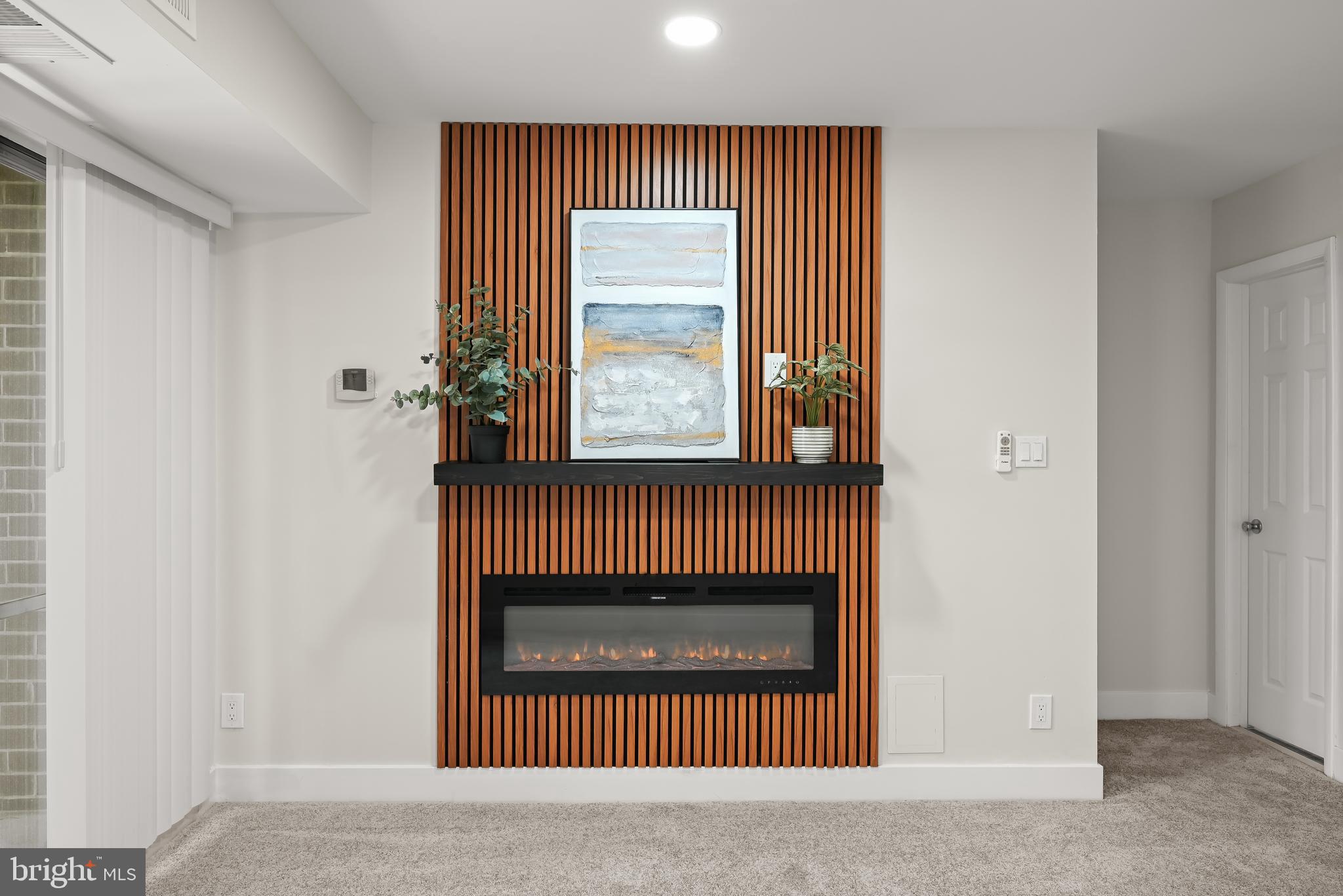 VILLAGE OF WILDE LAKE - Residential