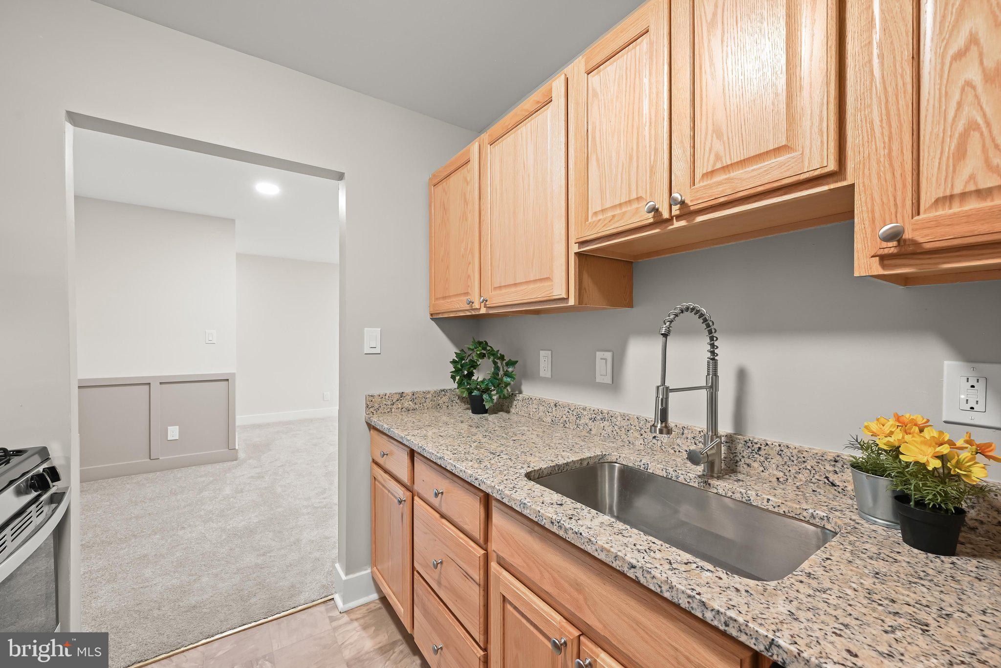 VILLAGE OF WILDE LAKE - Residential