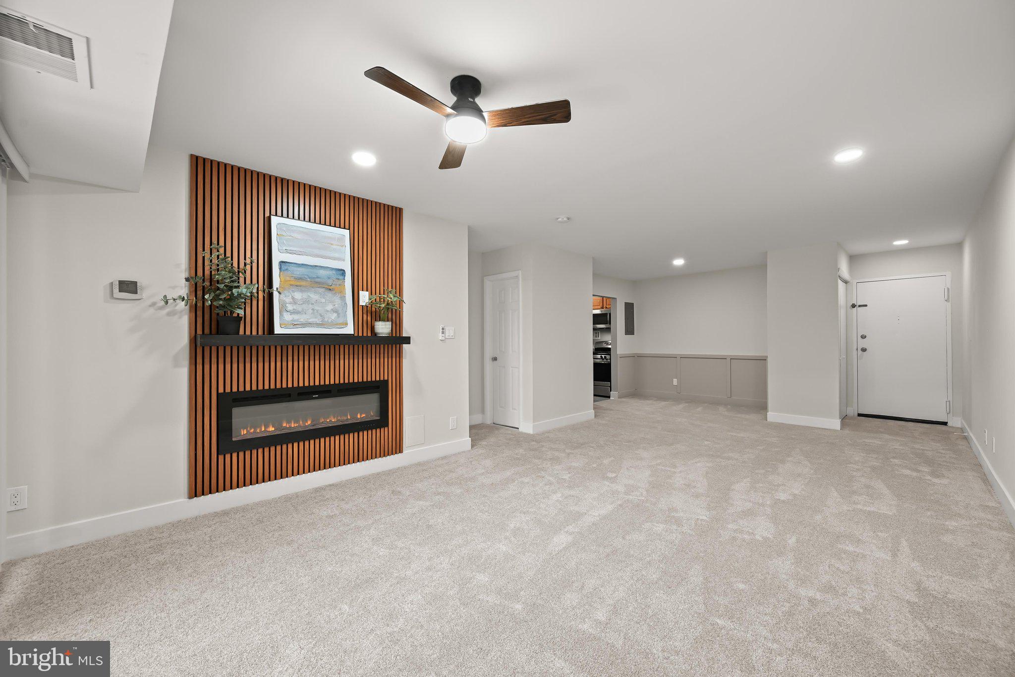 VILLAGE OF WILDE LAKE - Residential