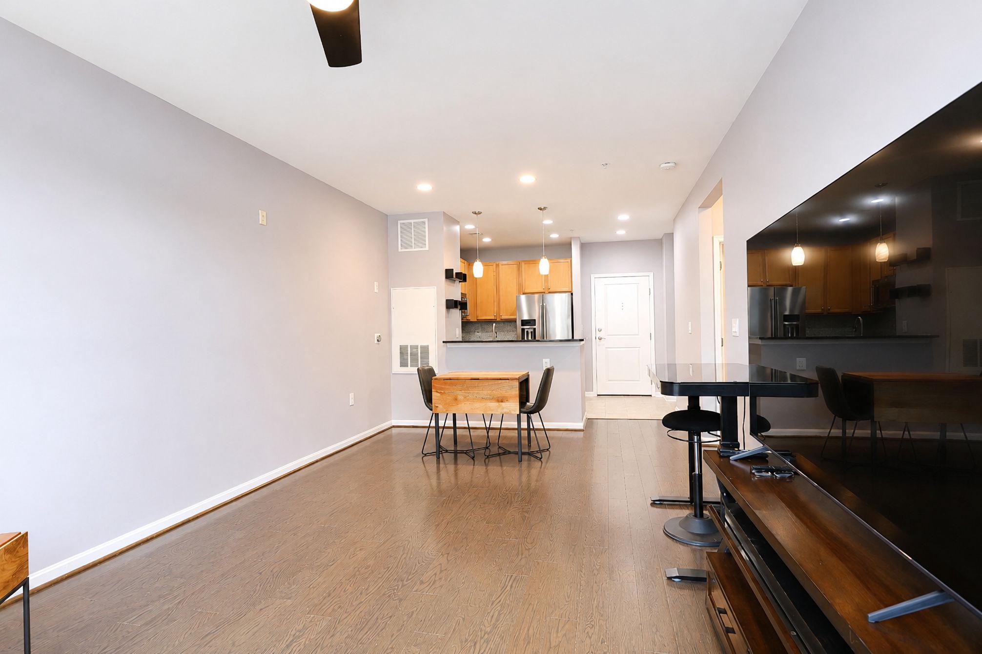 HALSTEAD AT THE METRO II - Residential