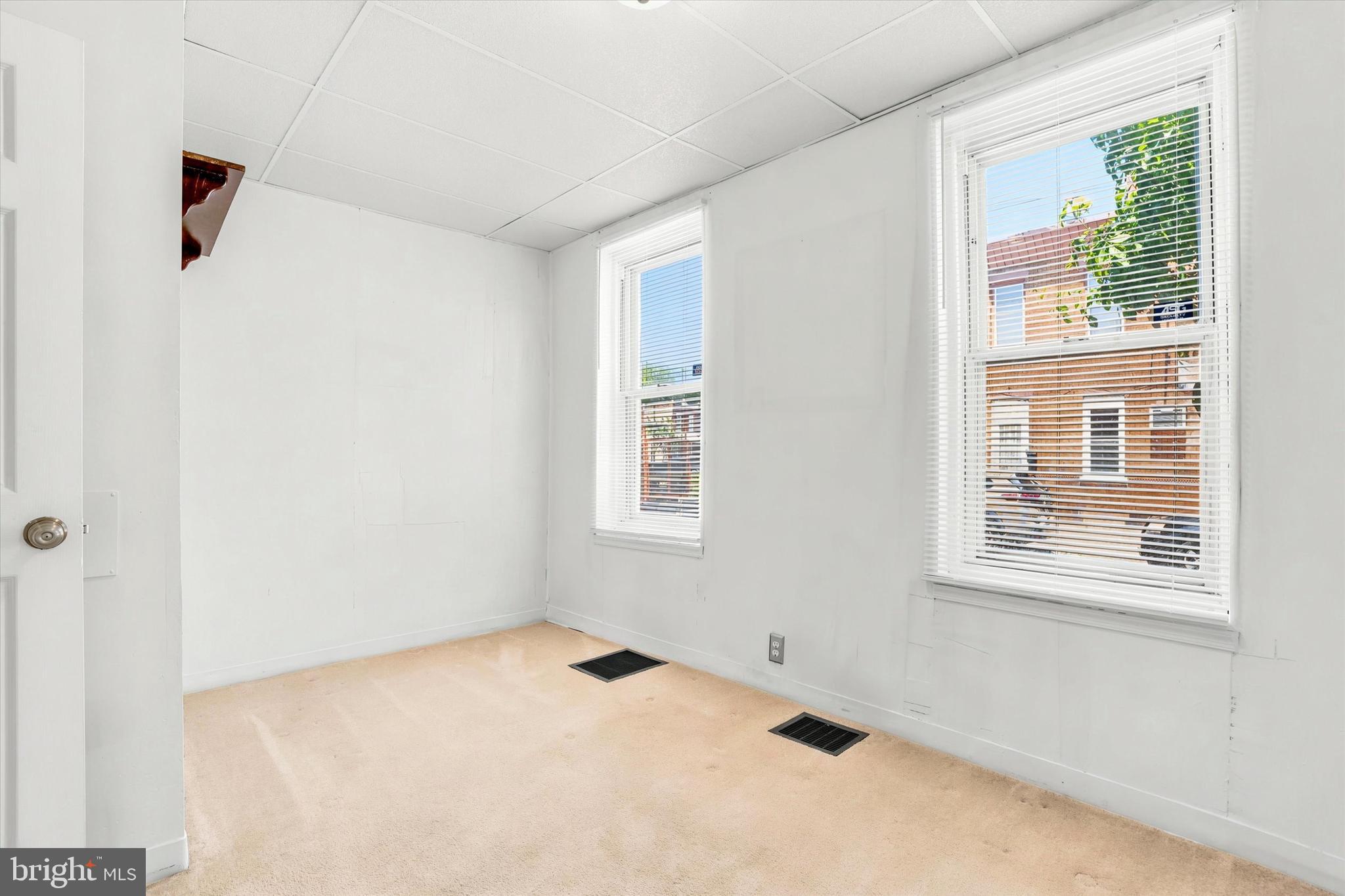 MANTUA - Residential