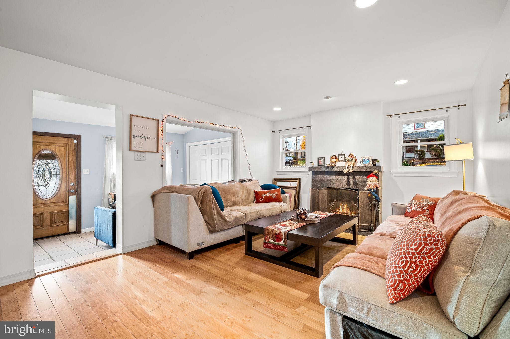 PENN WYNNE - Residential Lease