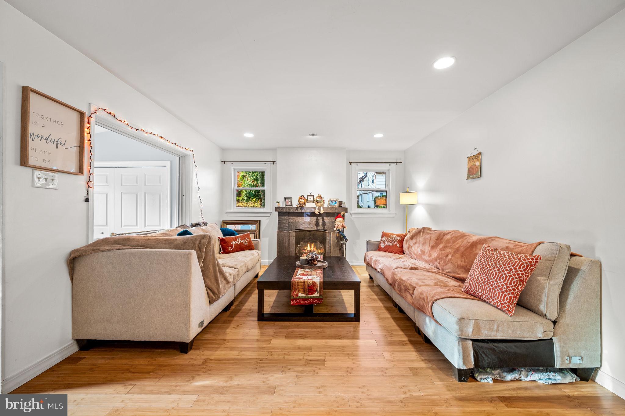 PENN WYNNE - Residential Lease
