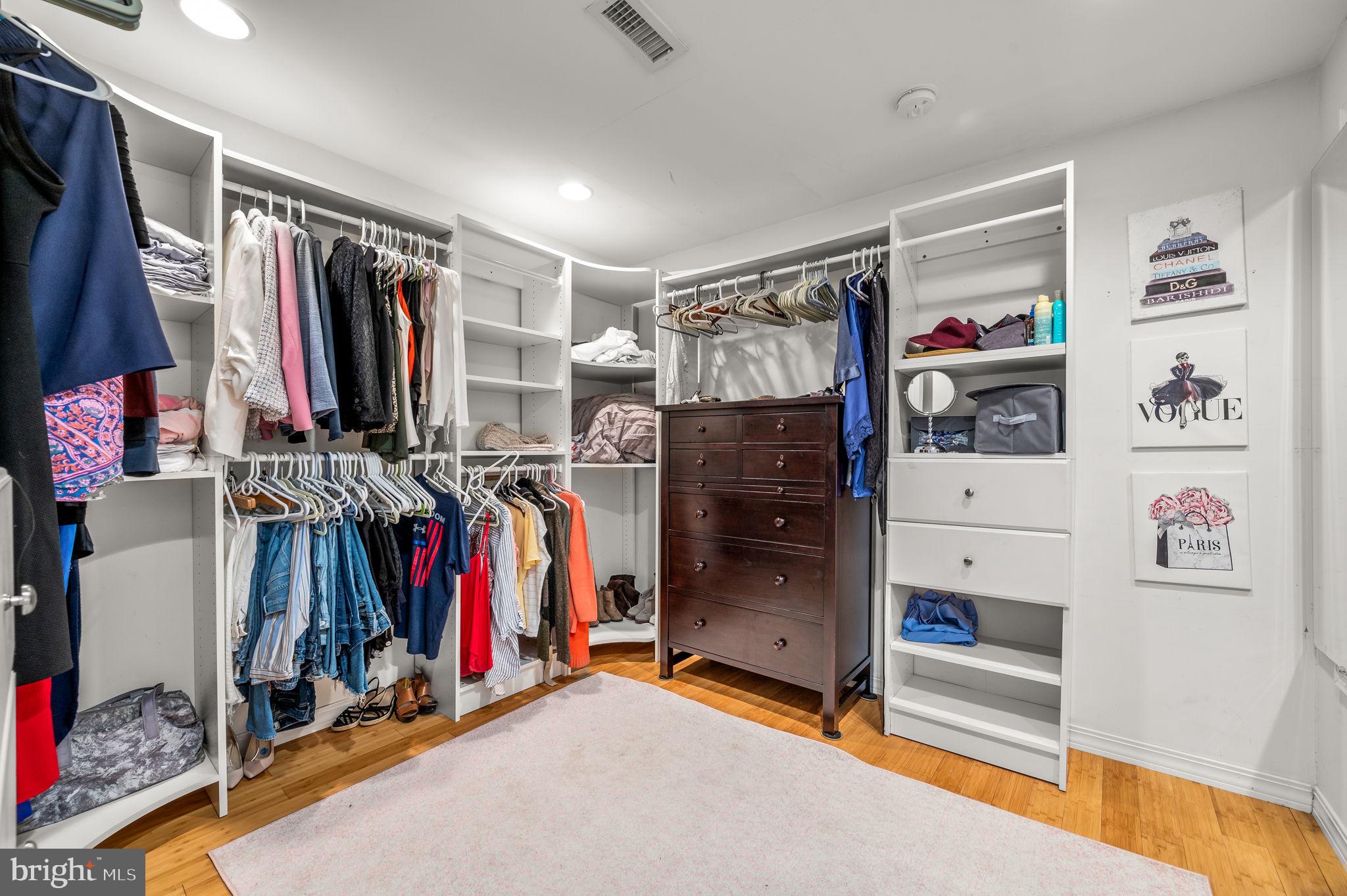PENN WYNNE - Residential Lease