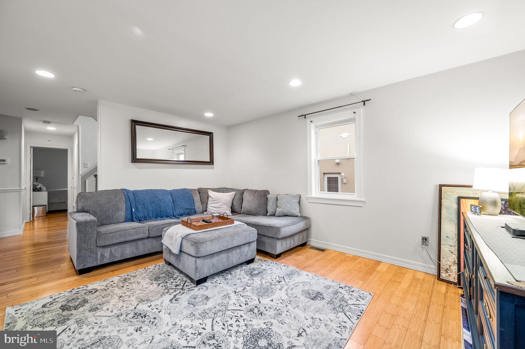 PENN WYNNE - Residential Lease