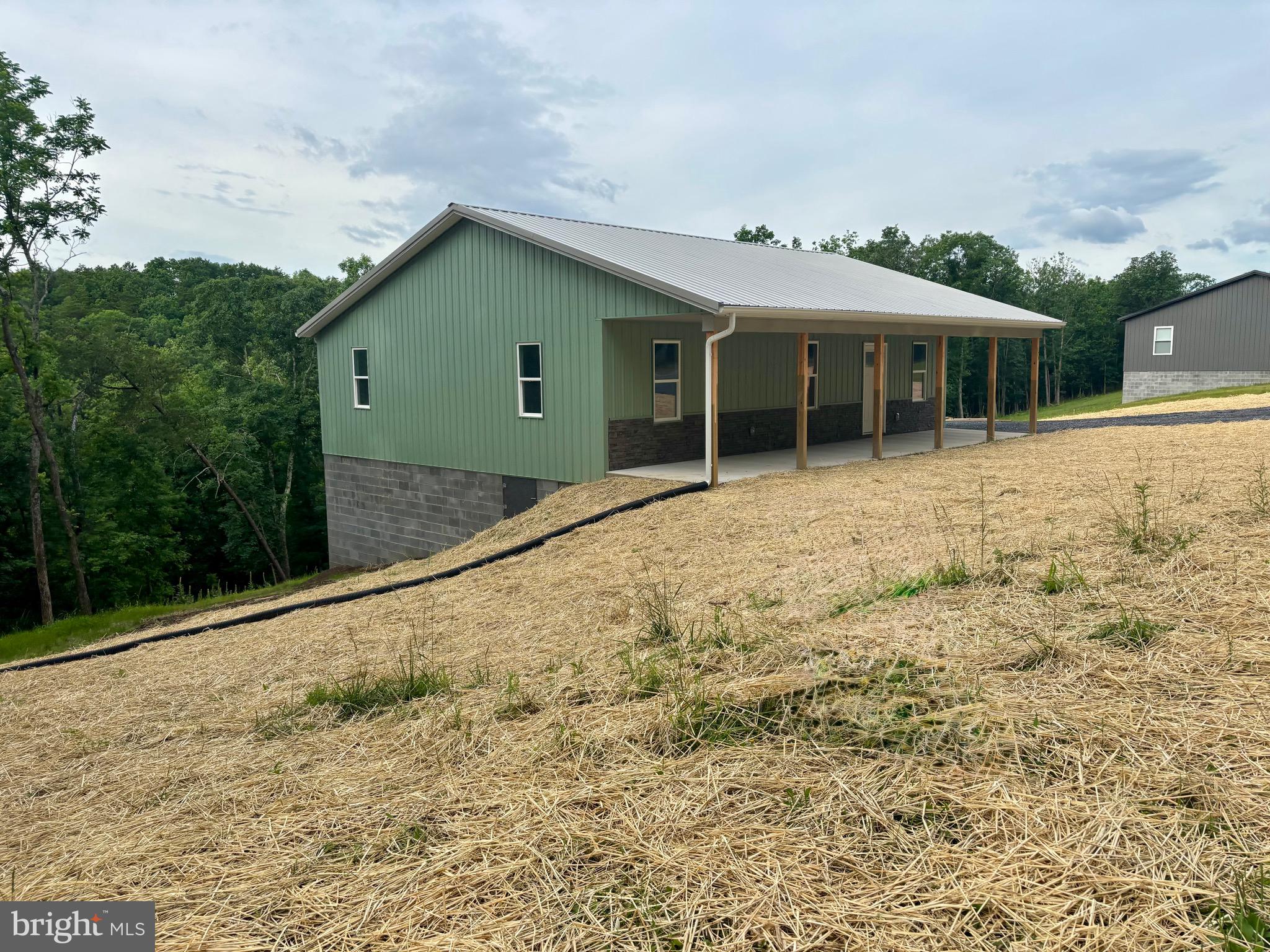 DOLLY LANDS - Residential