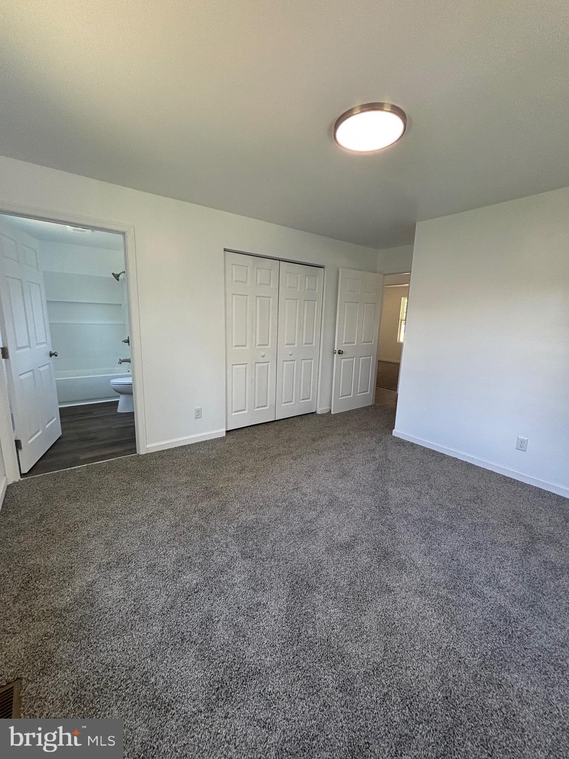 DOLLY LANDS - Residential