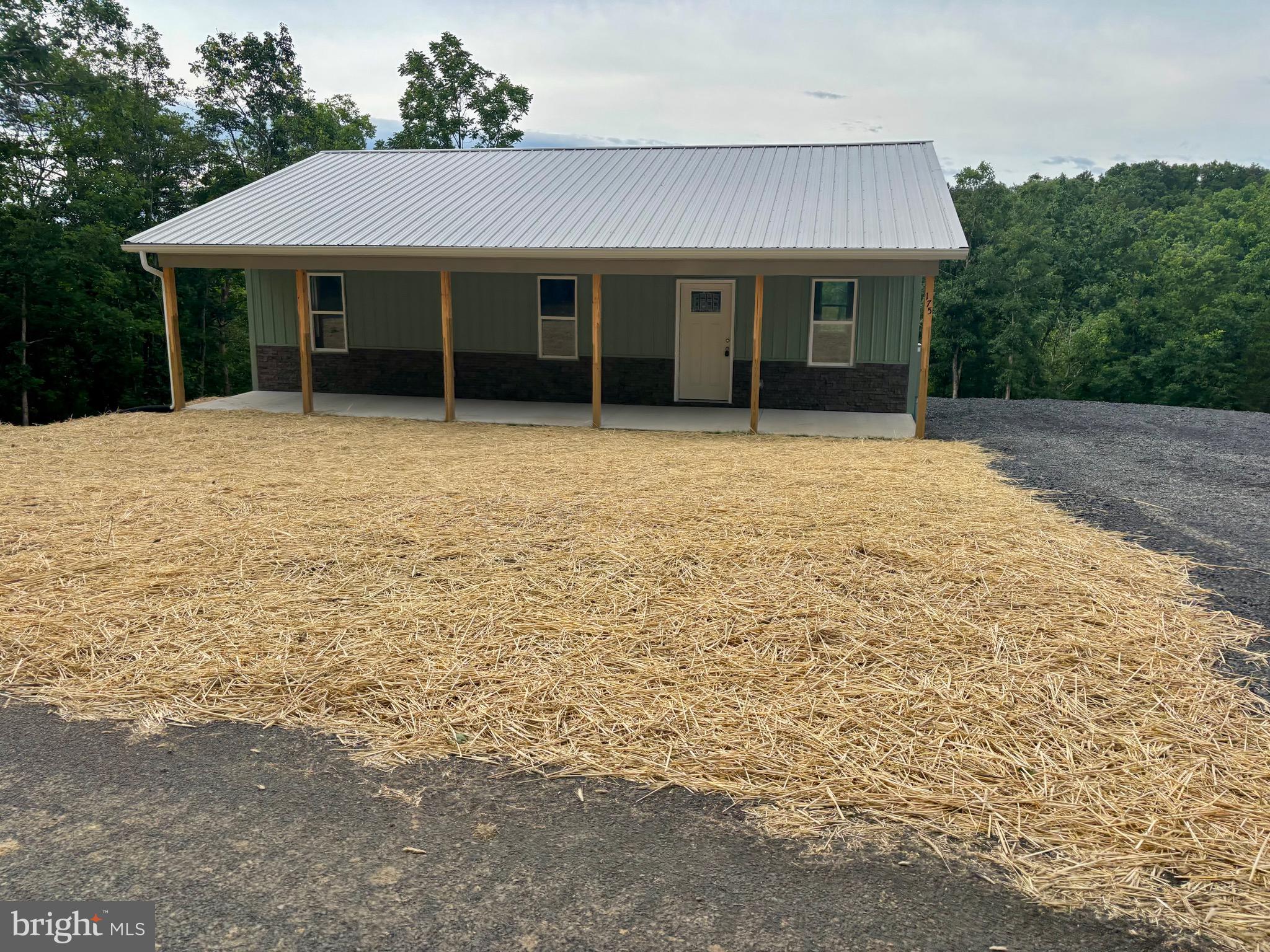 DOLLY LANDS - Residential