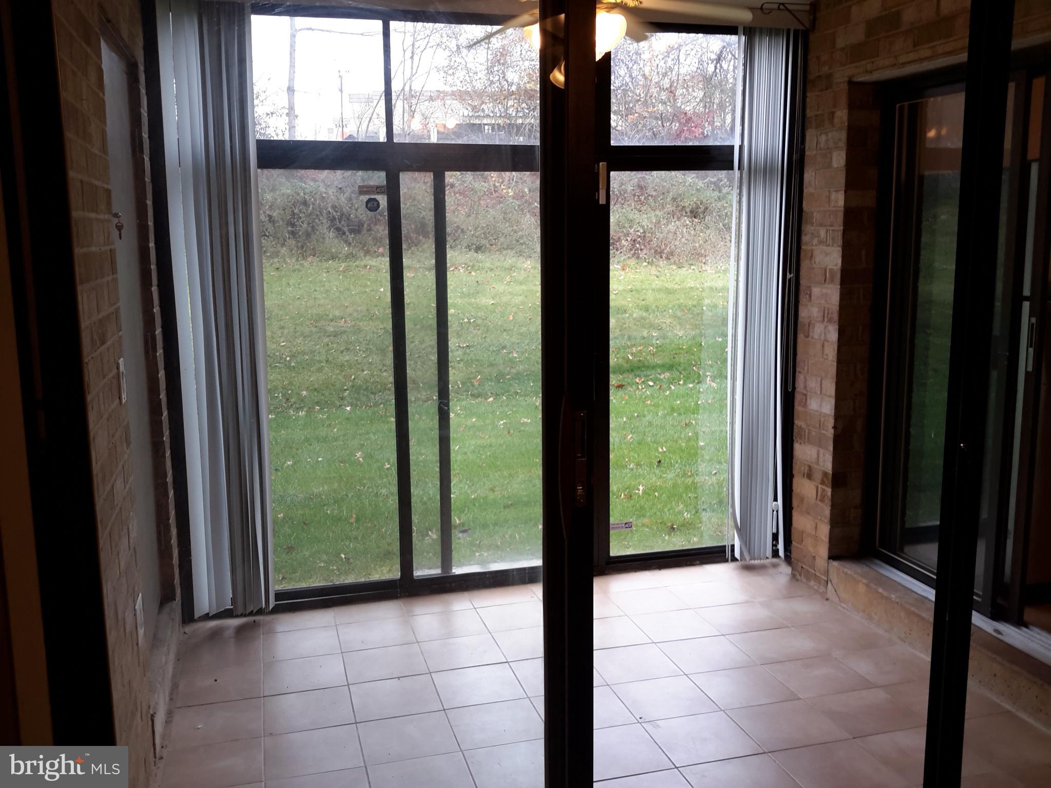 CEDAR VALLEY CONDOMINIUM - Residential Lease