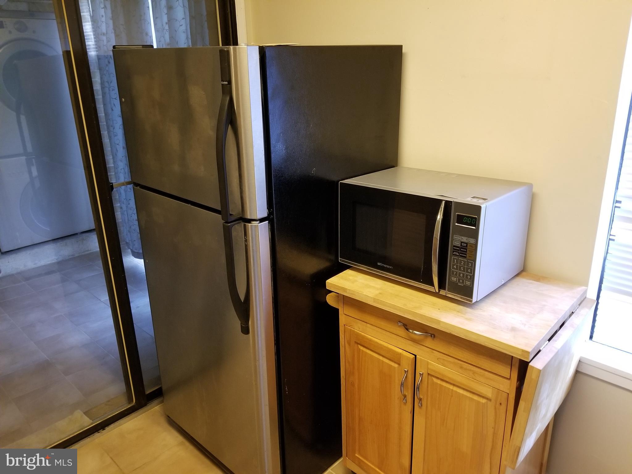 CEDAR VALLEY CONDOMINIUM - Residential Lease