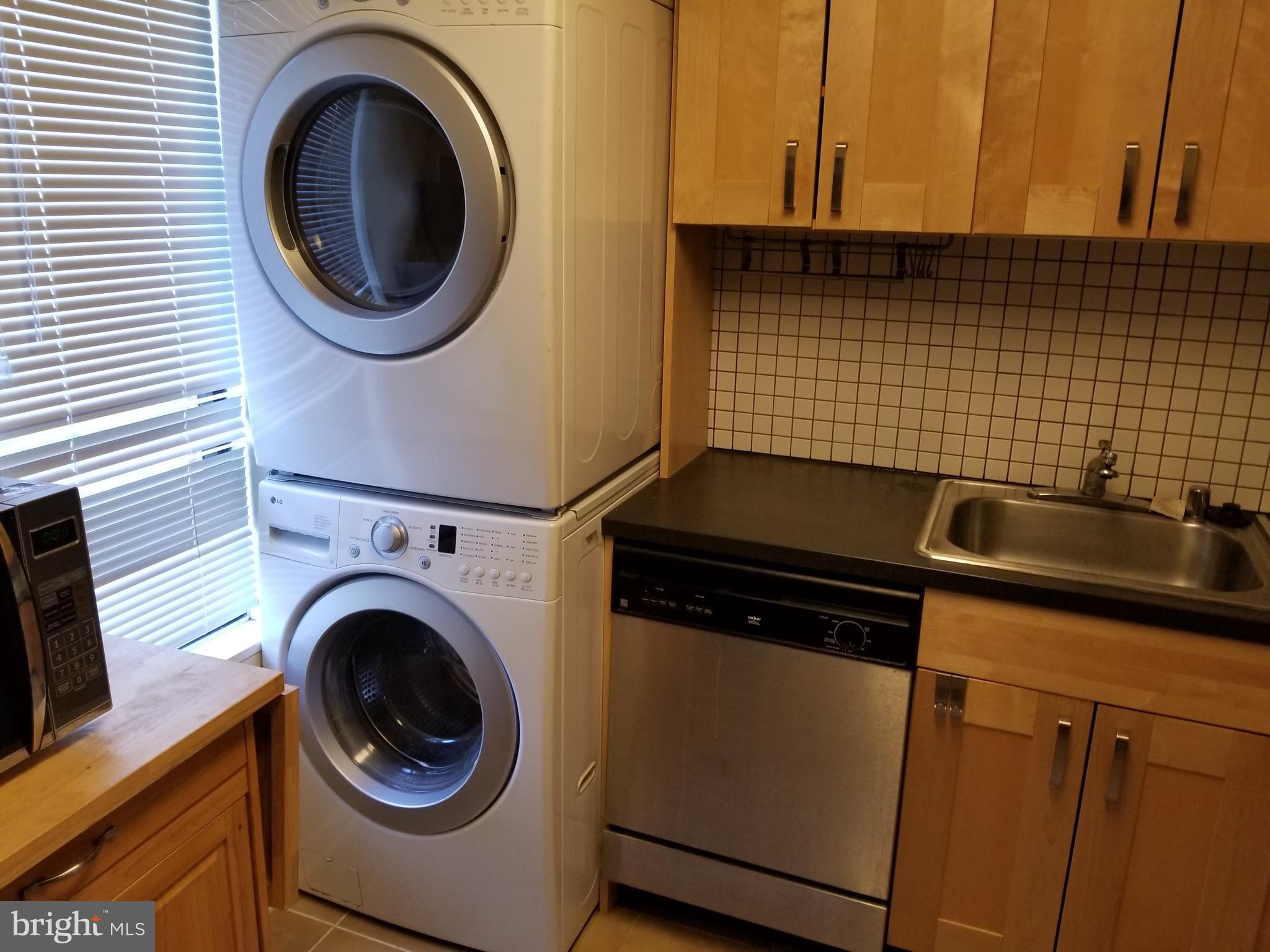 CEDAR VALLEY CONDOMINIUM - Residential Lease