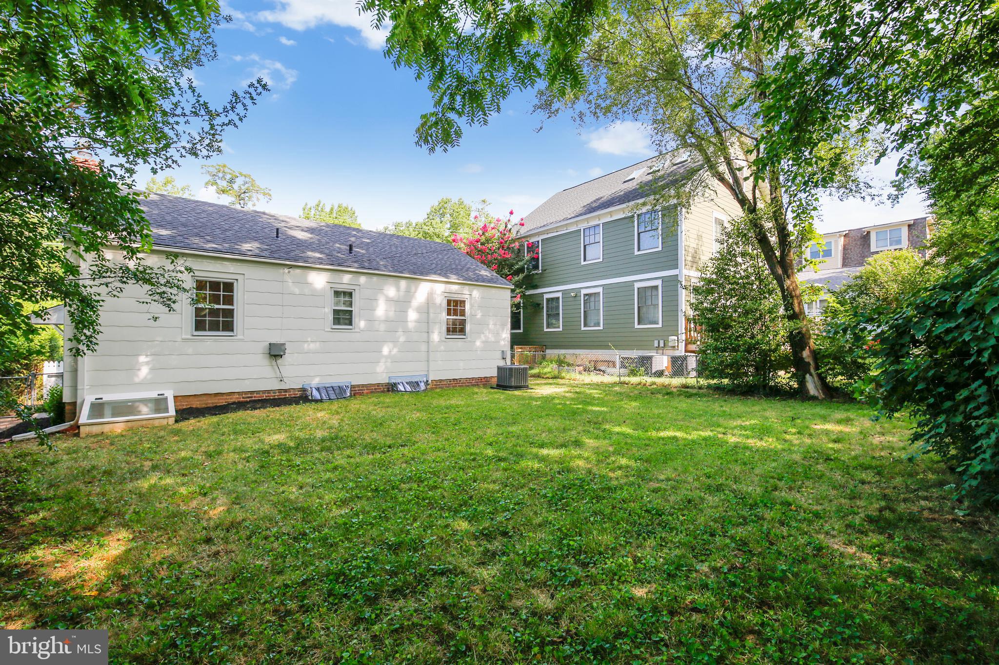 FRIENDSHIP HEIGHTS - Residential
