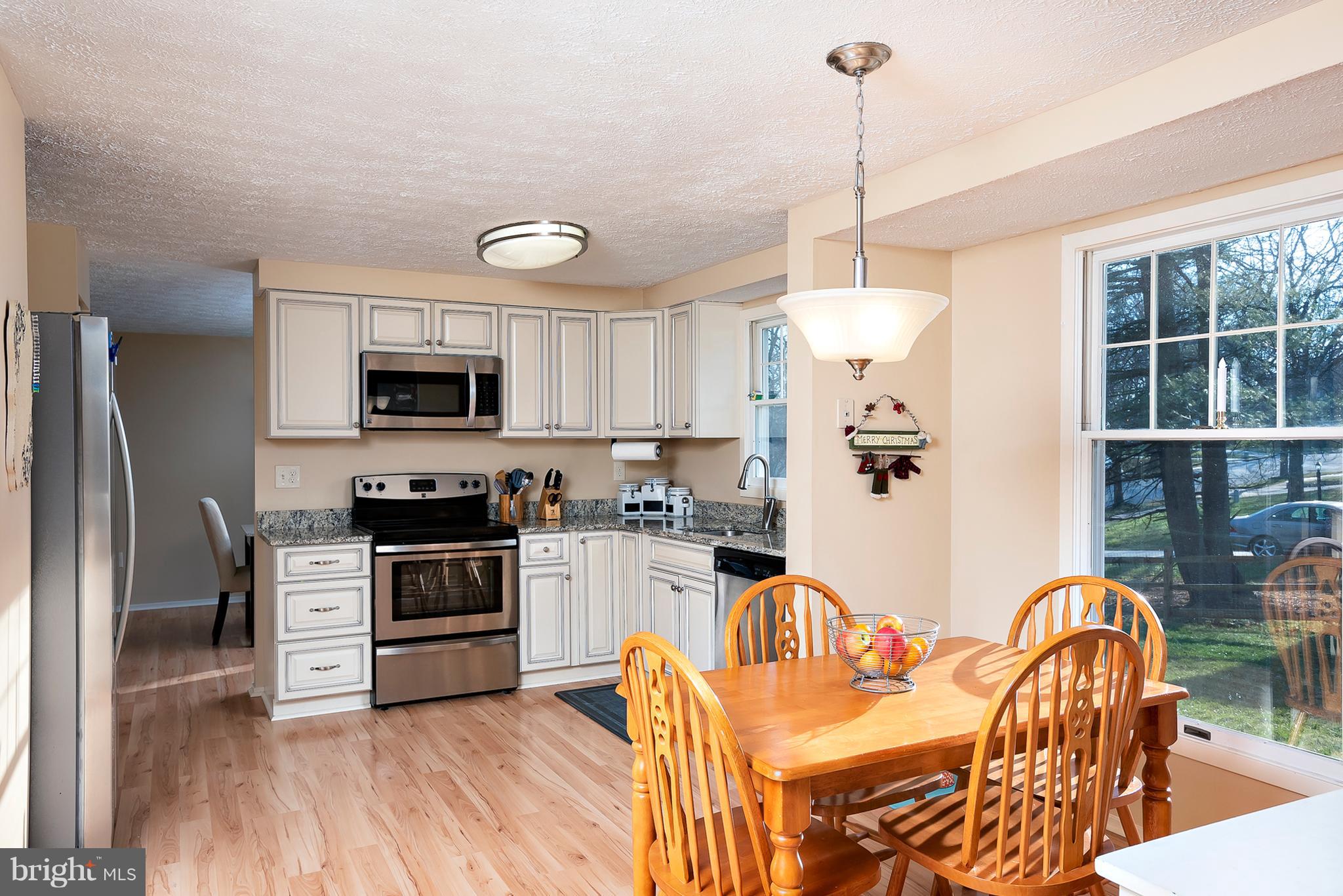 VILLAGE OF LONG REACH - Residential