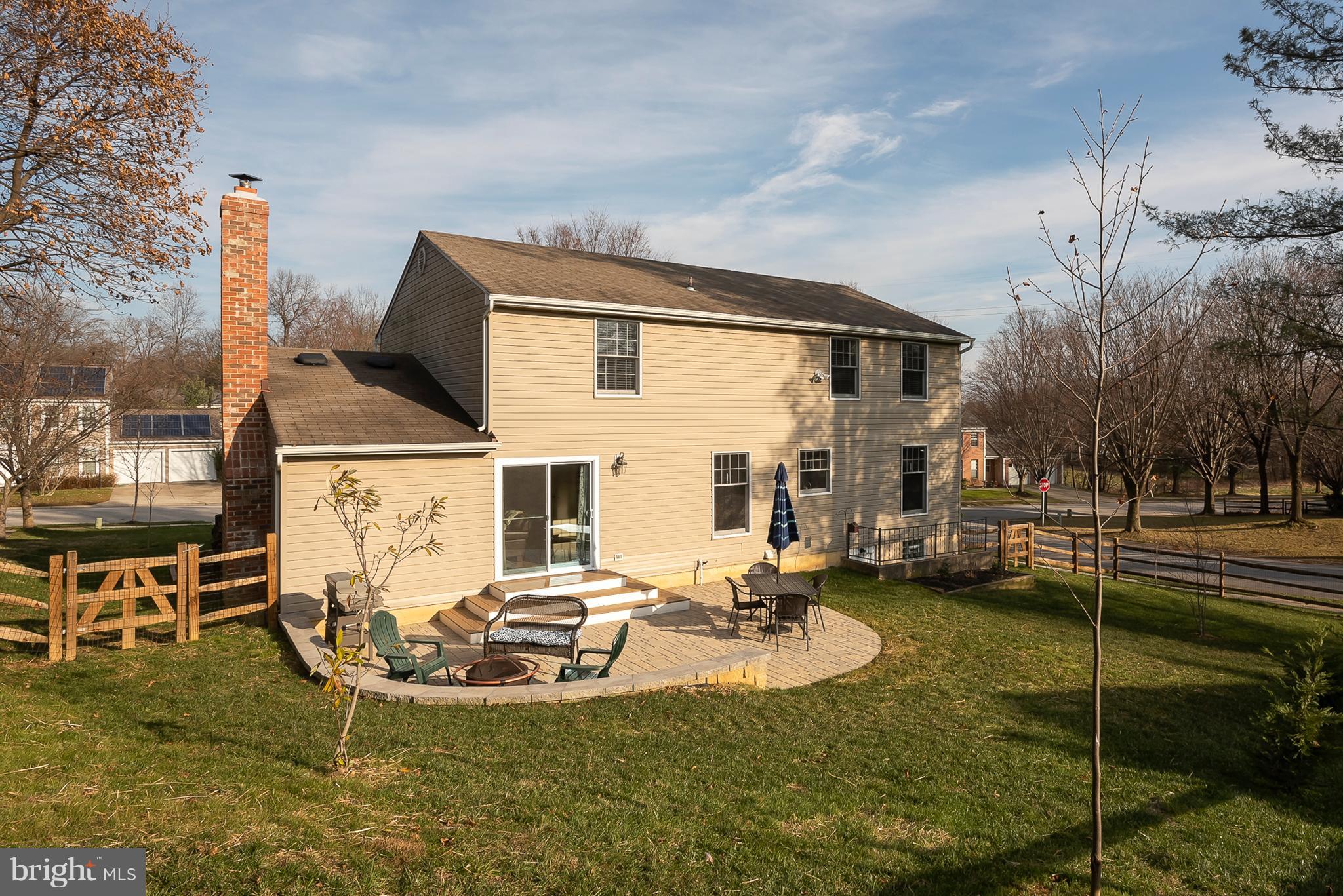 VILLAGE OF LONG REACH - Residential