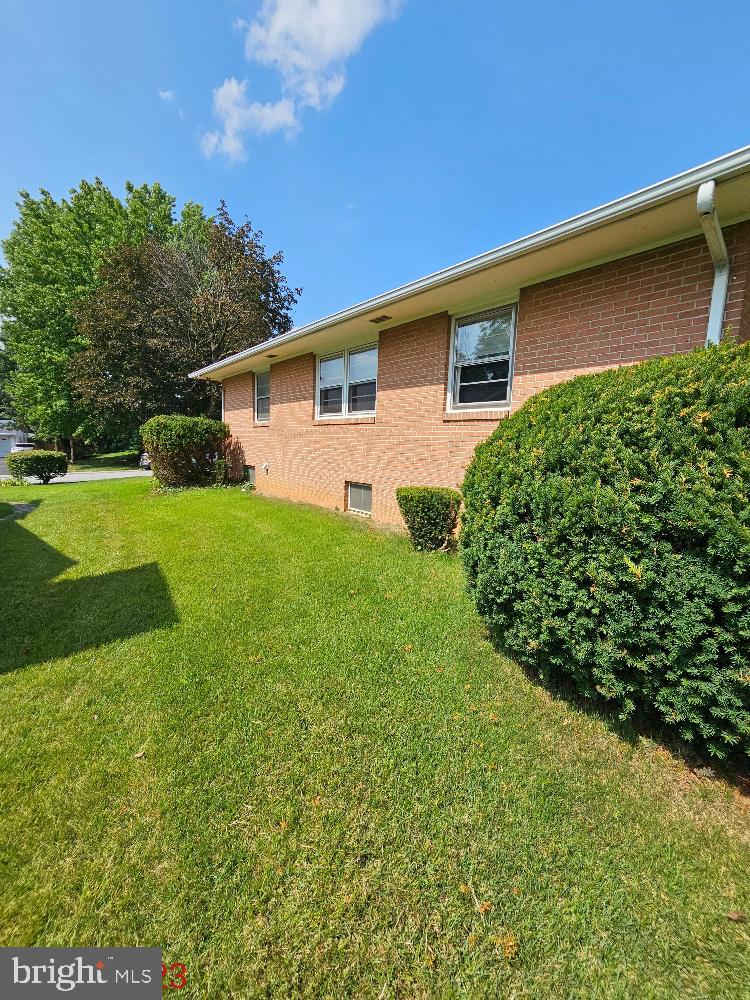 VAN LEAR - Residential