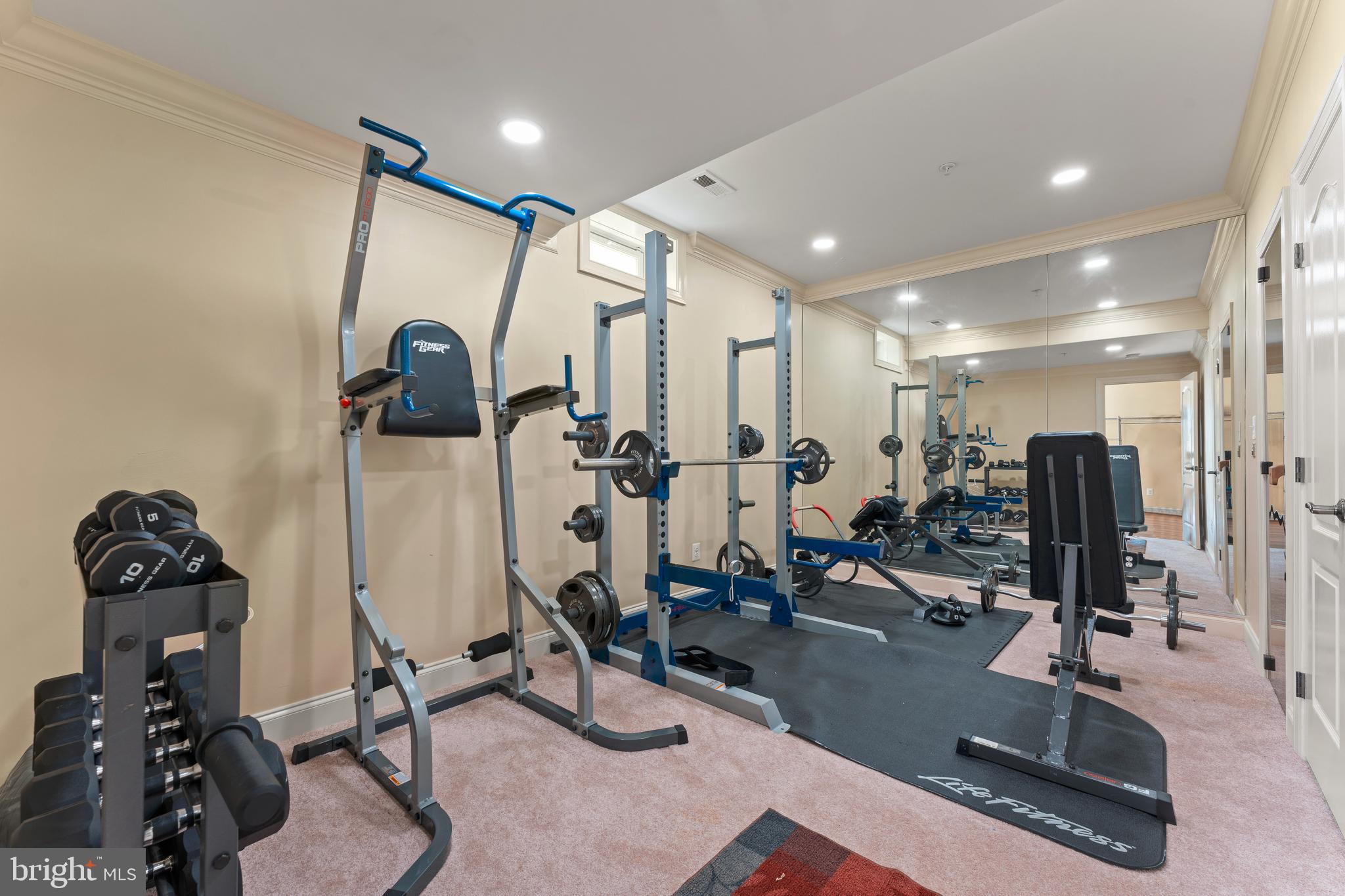 GOLF CLUB ESTATES - Residential