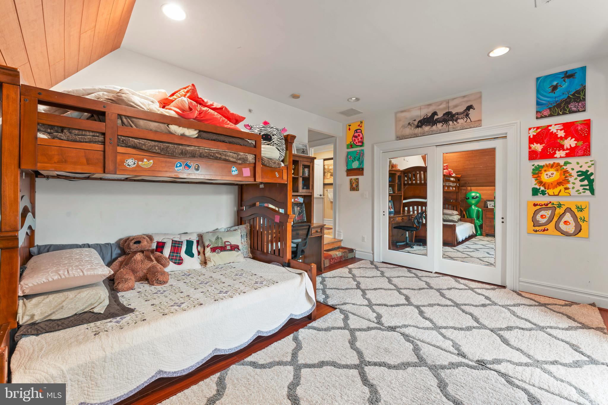 GOLF CLUB ESTATES - Residential