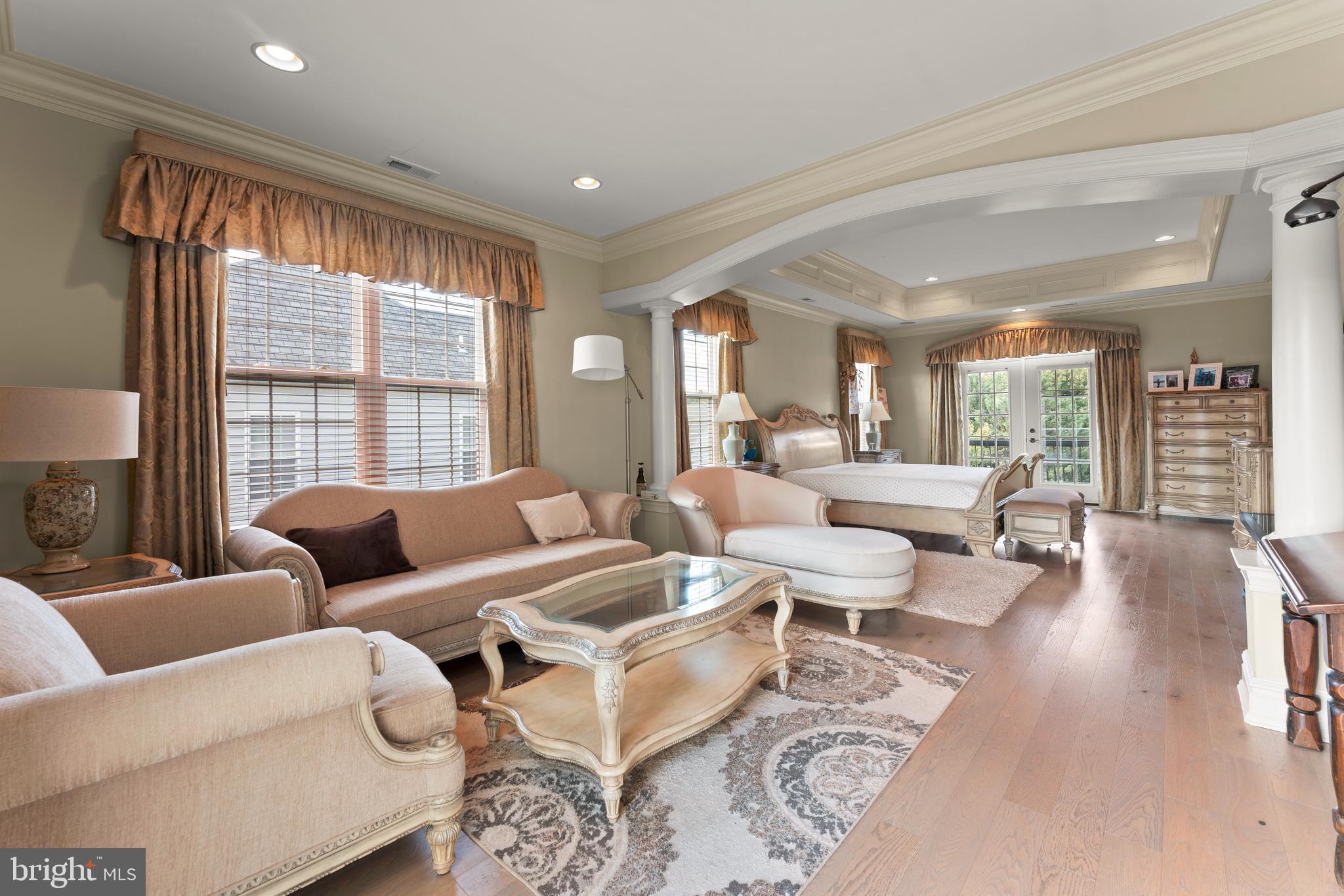GOLF CLUB ESTATES - Residential