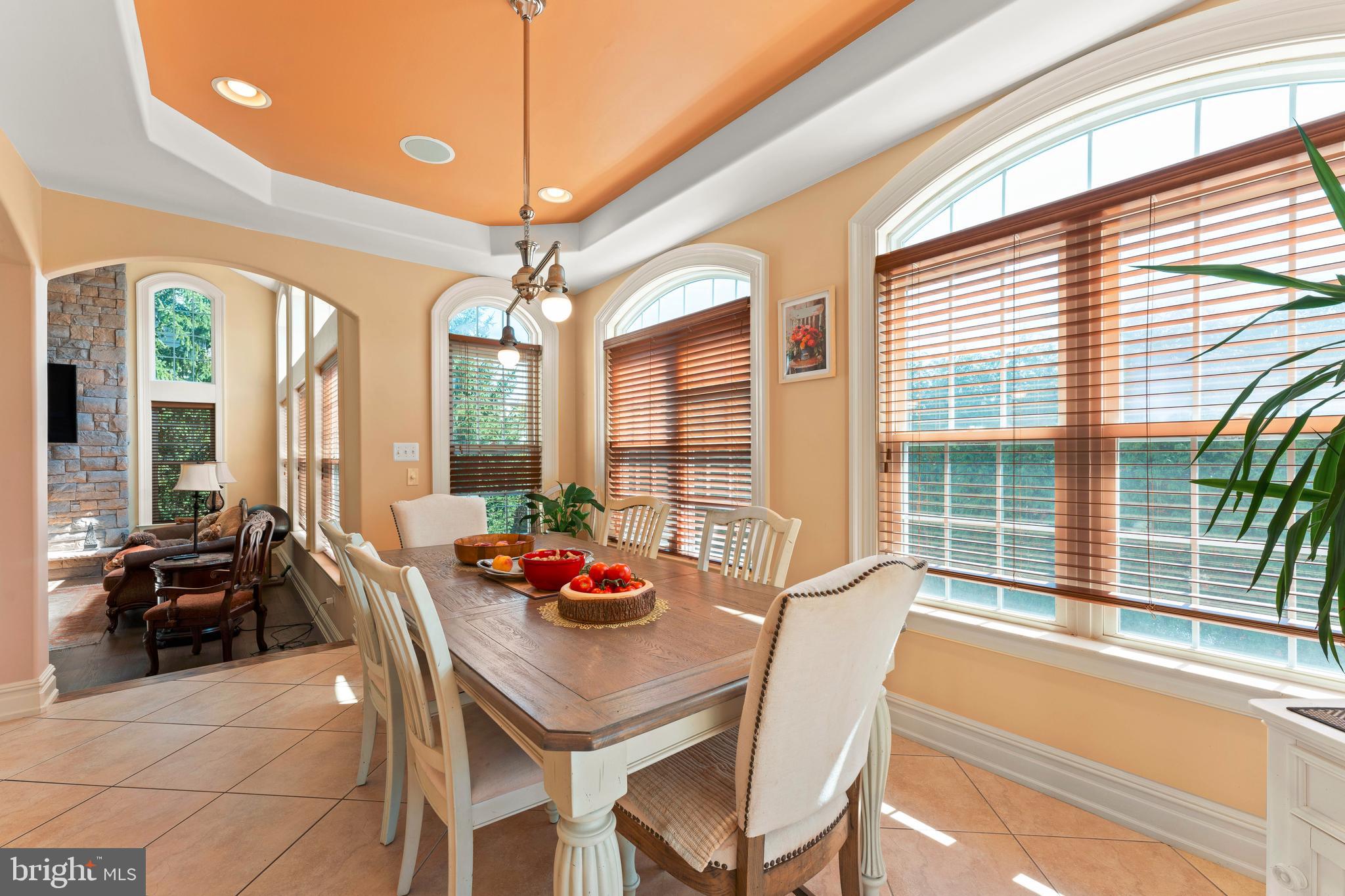 GOLF CLUB ESTATES - Residential
