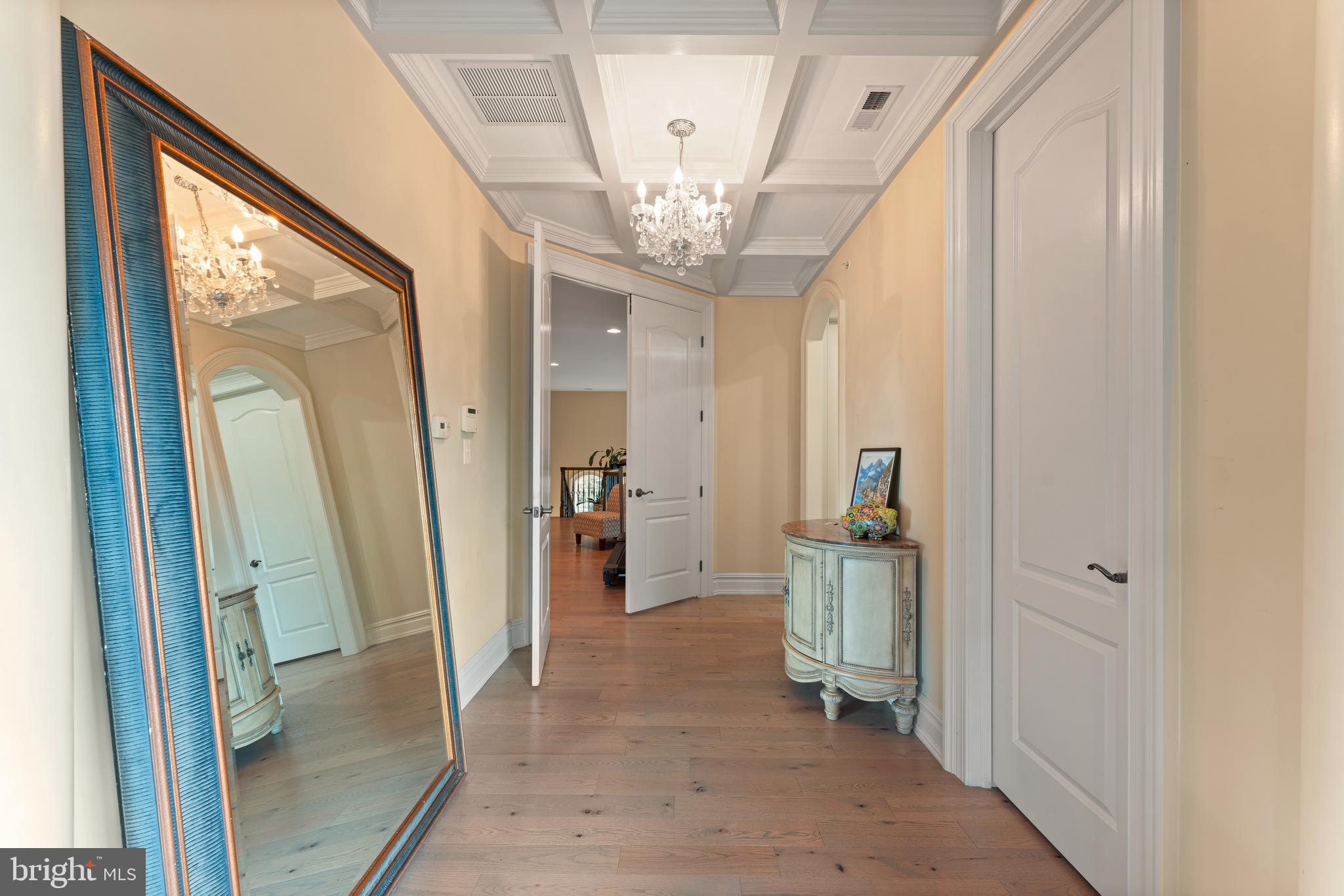 GOLF CLUB ESTATES - Residential