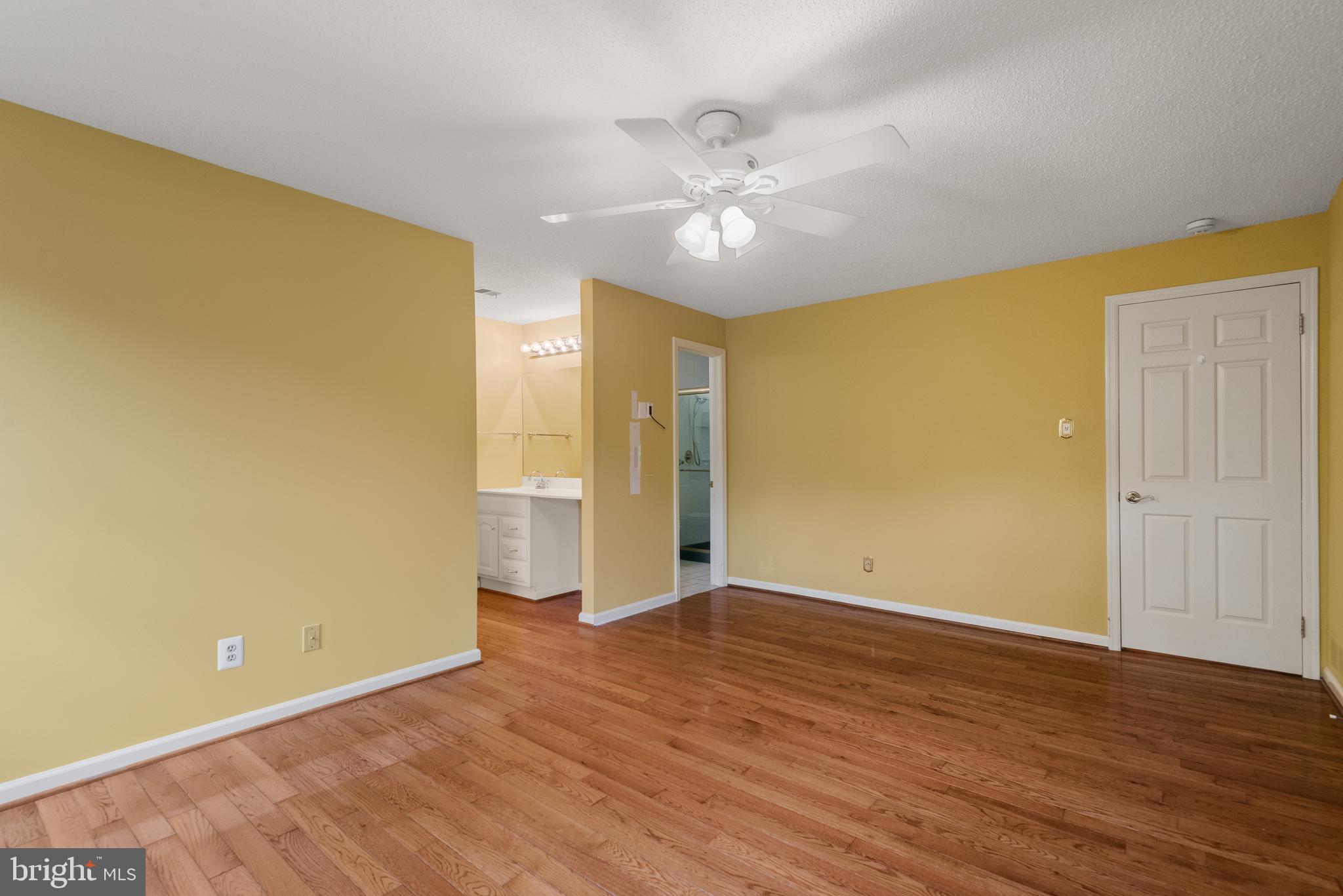 CHESTERBROOK - Residential