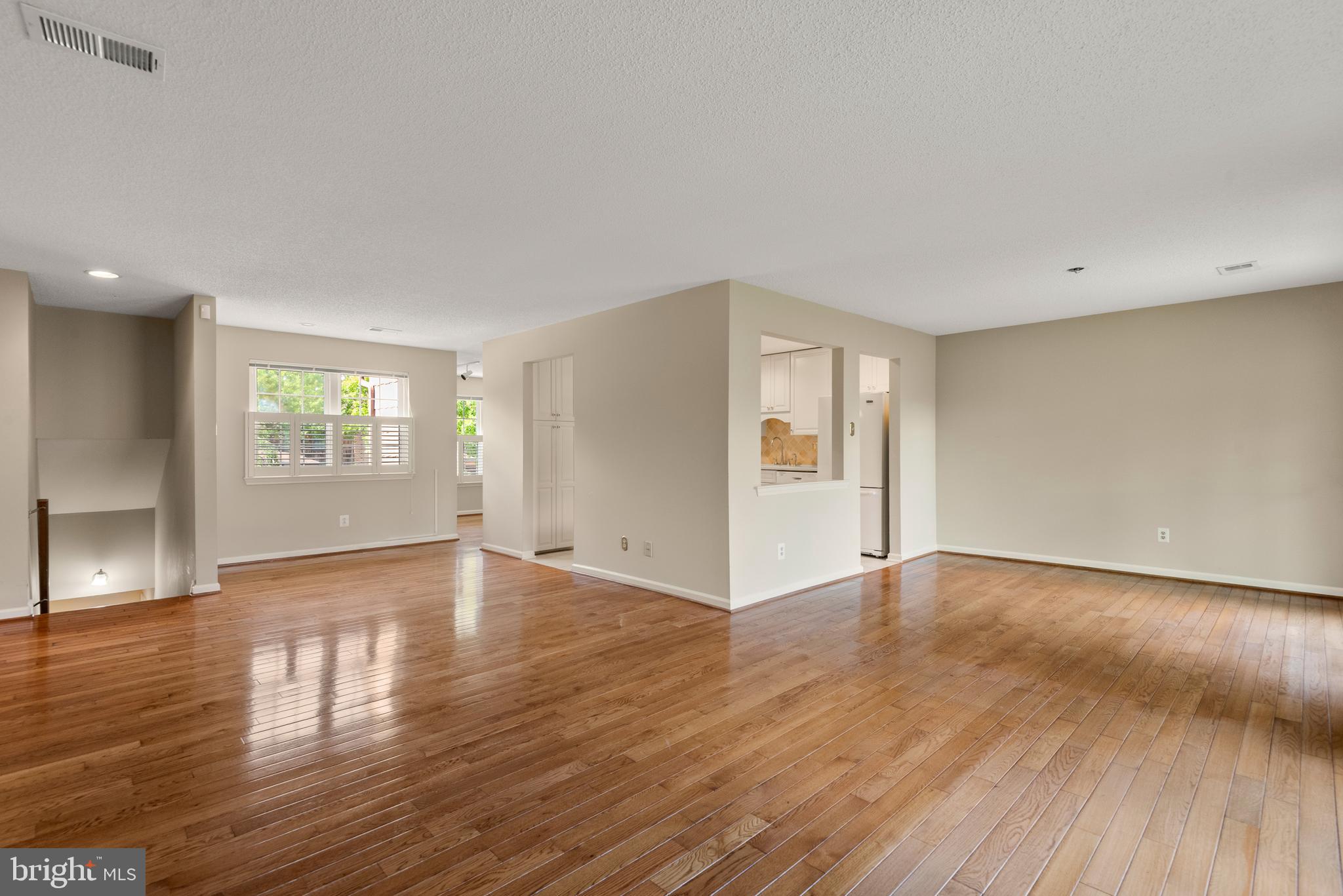 CHESTERBROOK - Residential