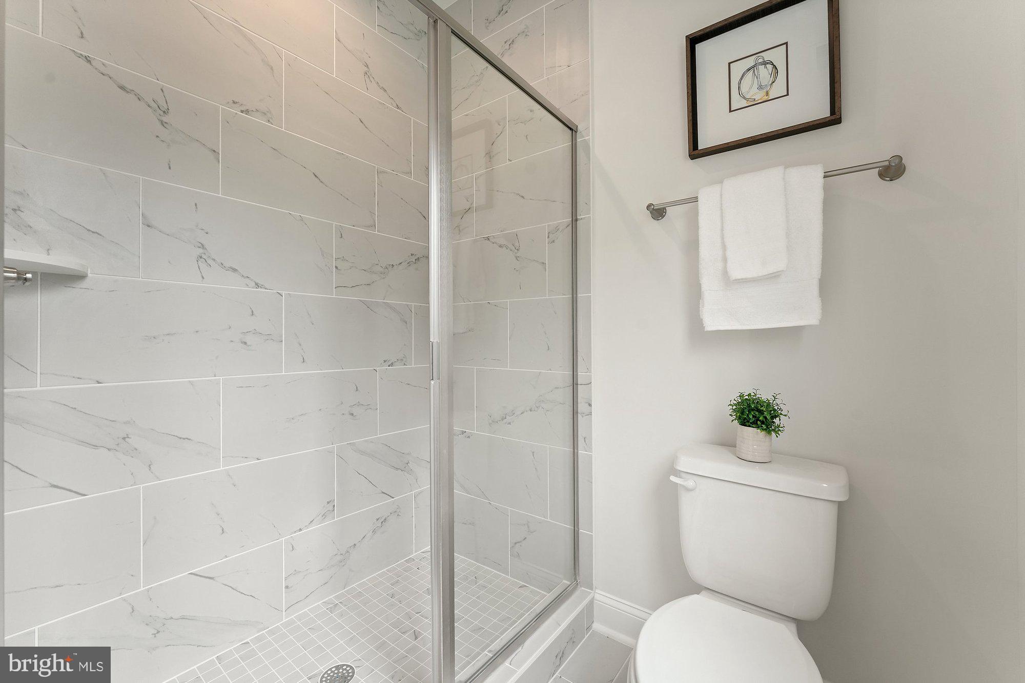 GLYNHILL - Residential