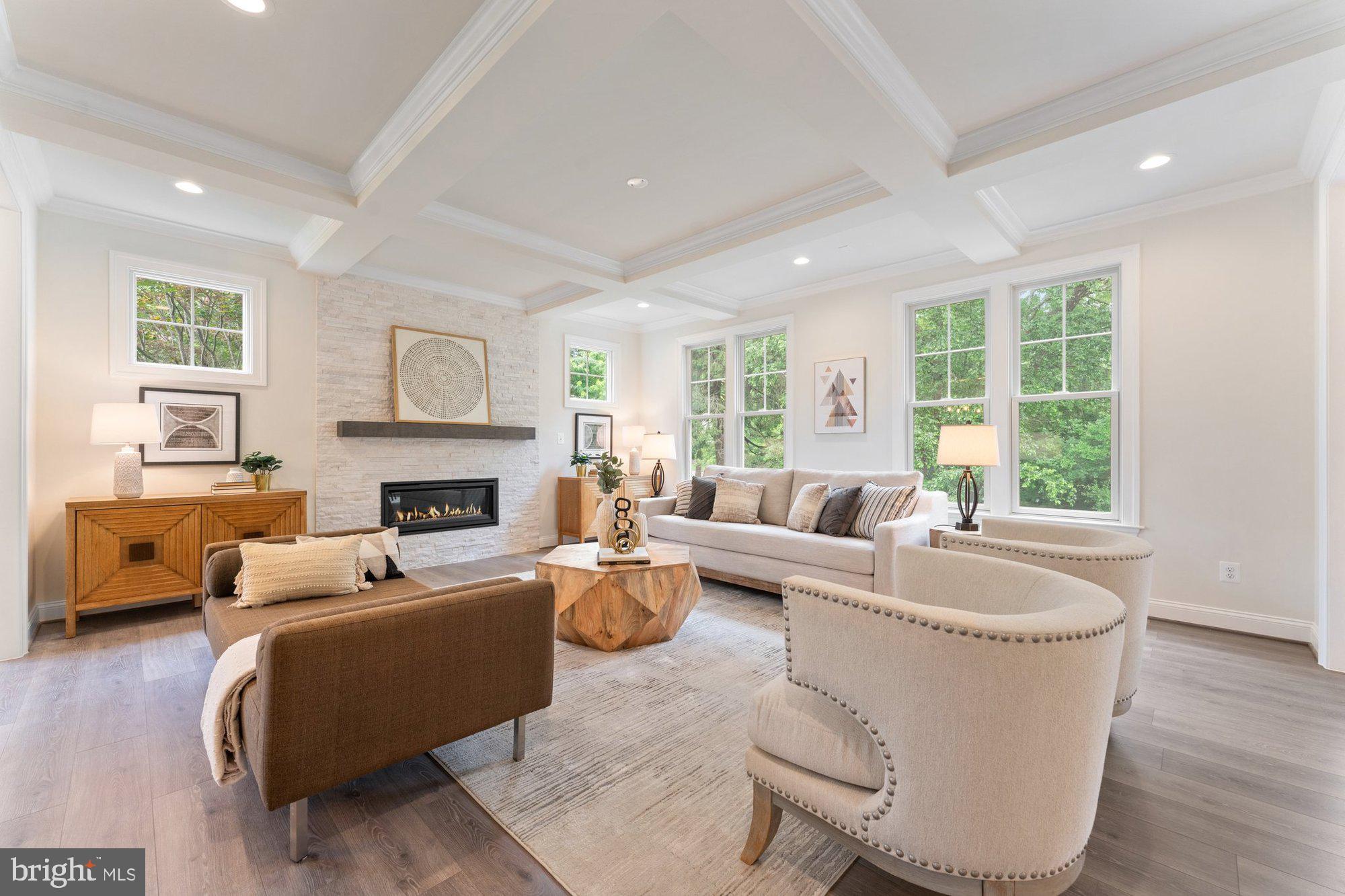 GLYNHILL - Residential