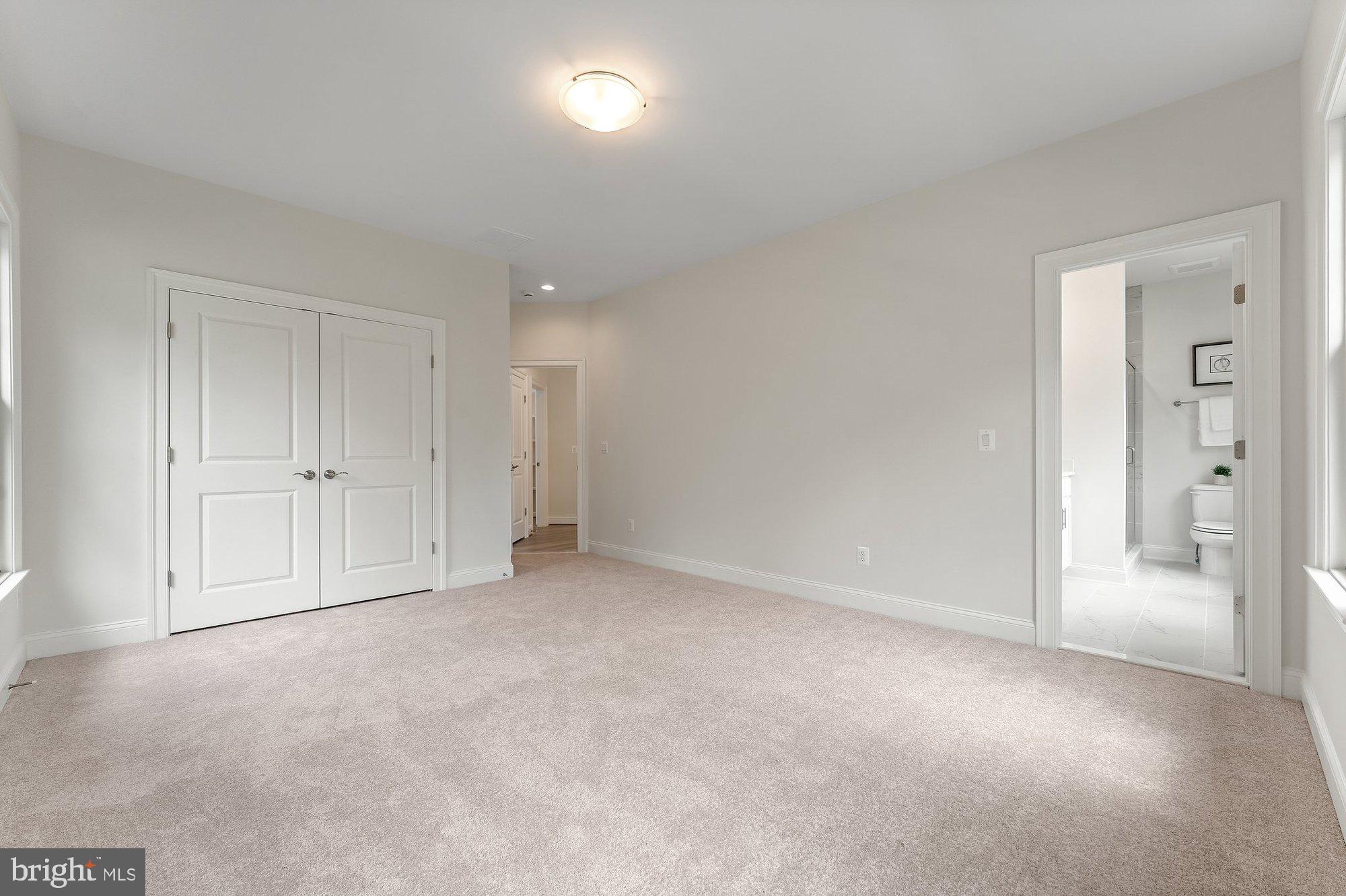 GLYNHILL - Residential