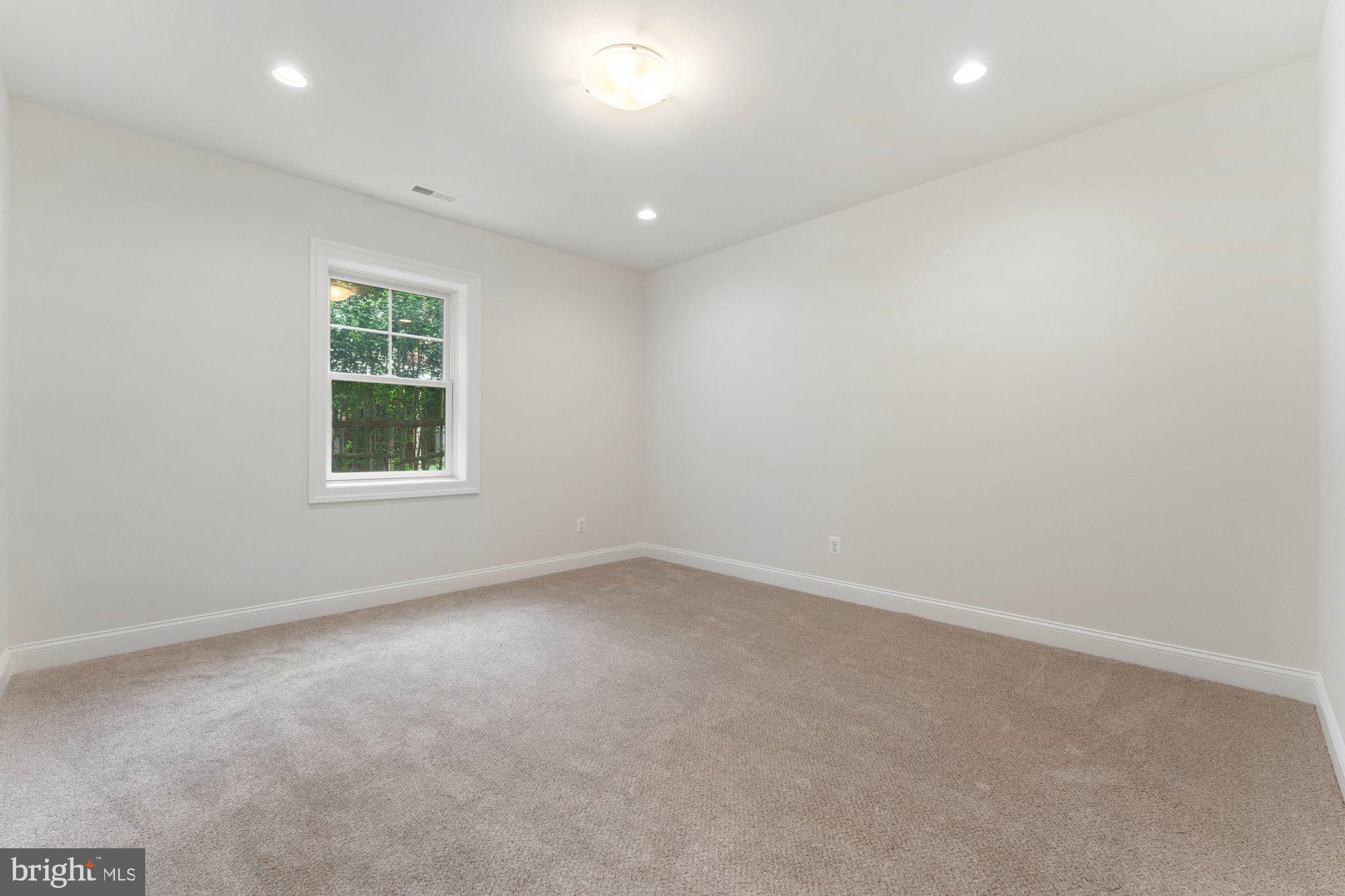 GLYNHILL - Residential