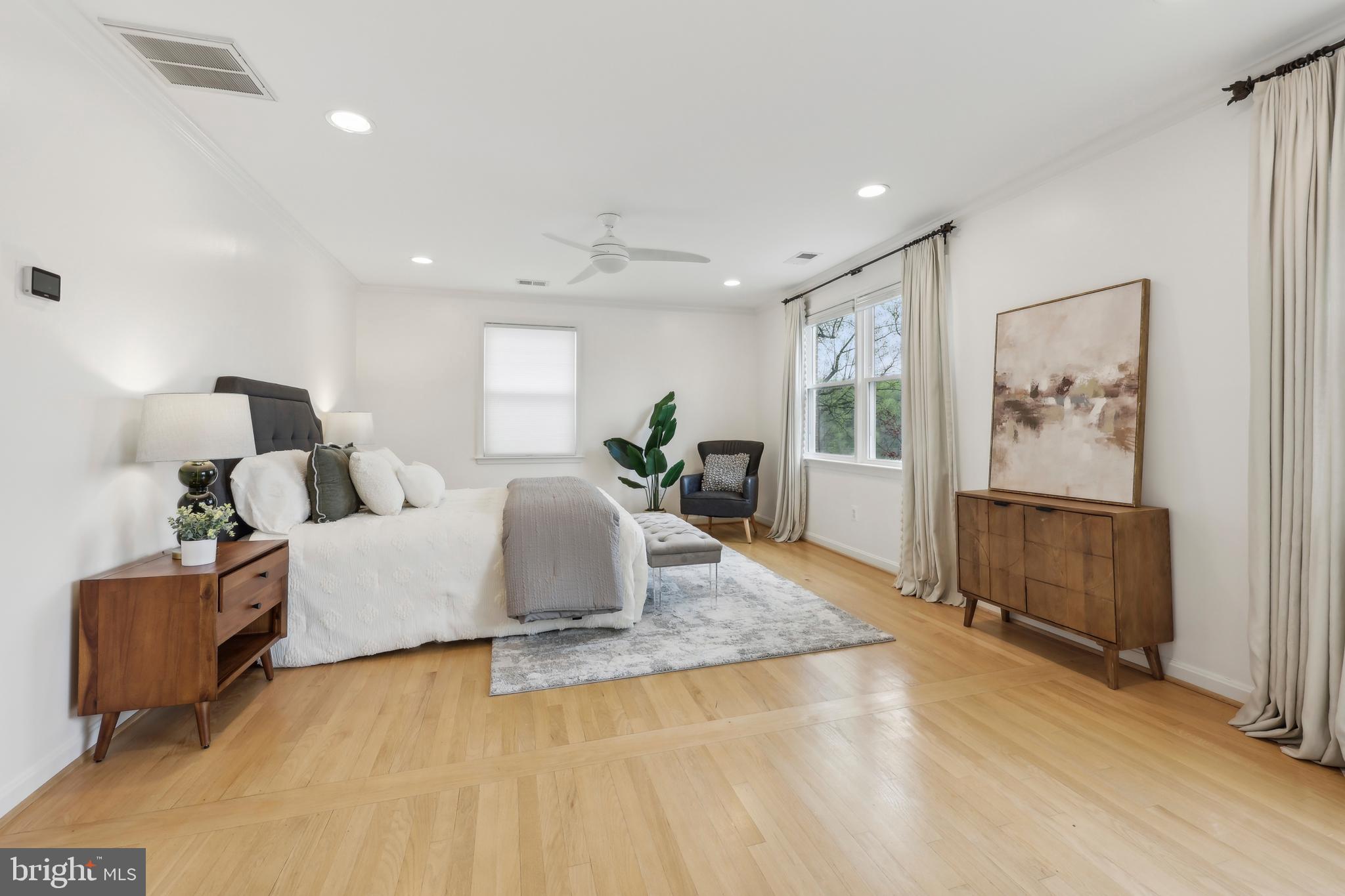 WESTMORELAND HILLS - Residential