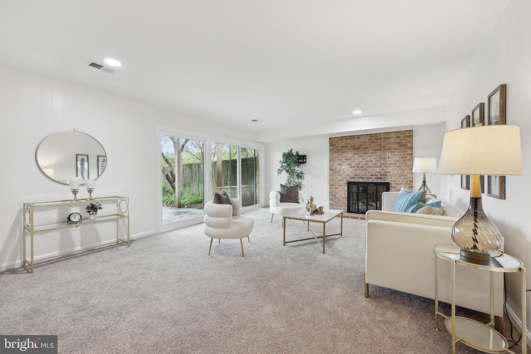 WESTMORELAND HILLS - Residential