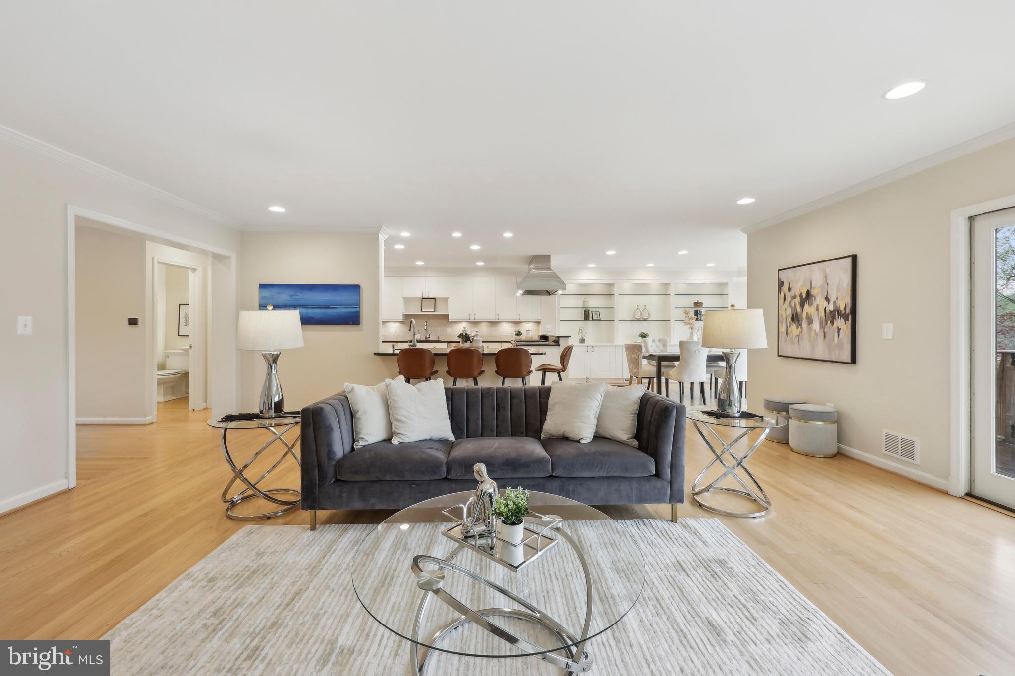 WESTMORELAND HILLS - Residential