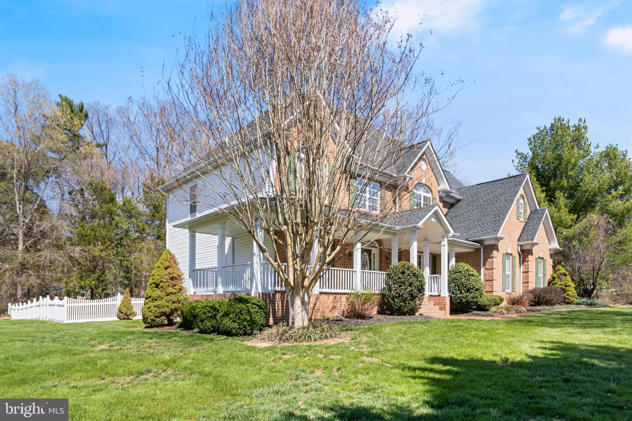 HILLENDALE - Residential