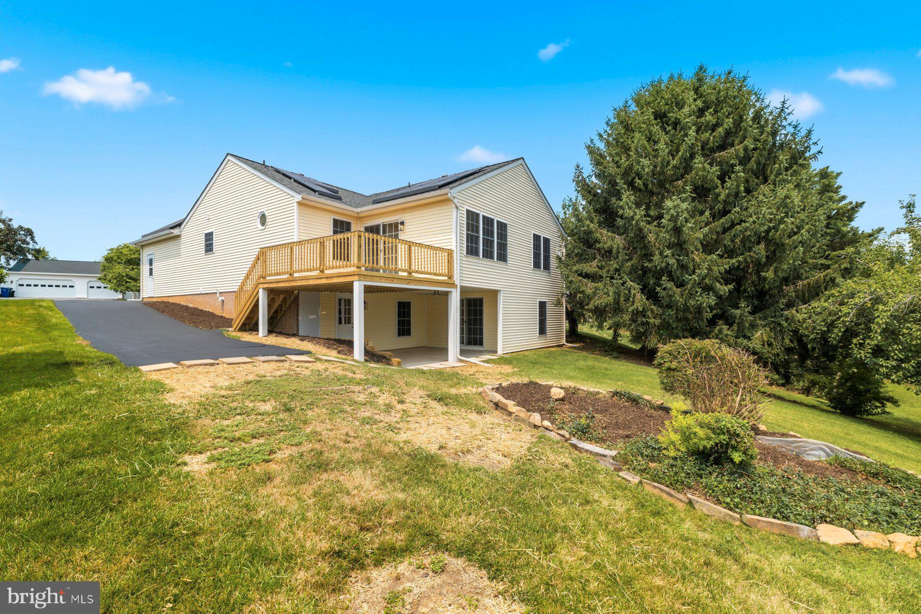 EDEN FARMS - Residential