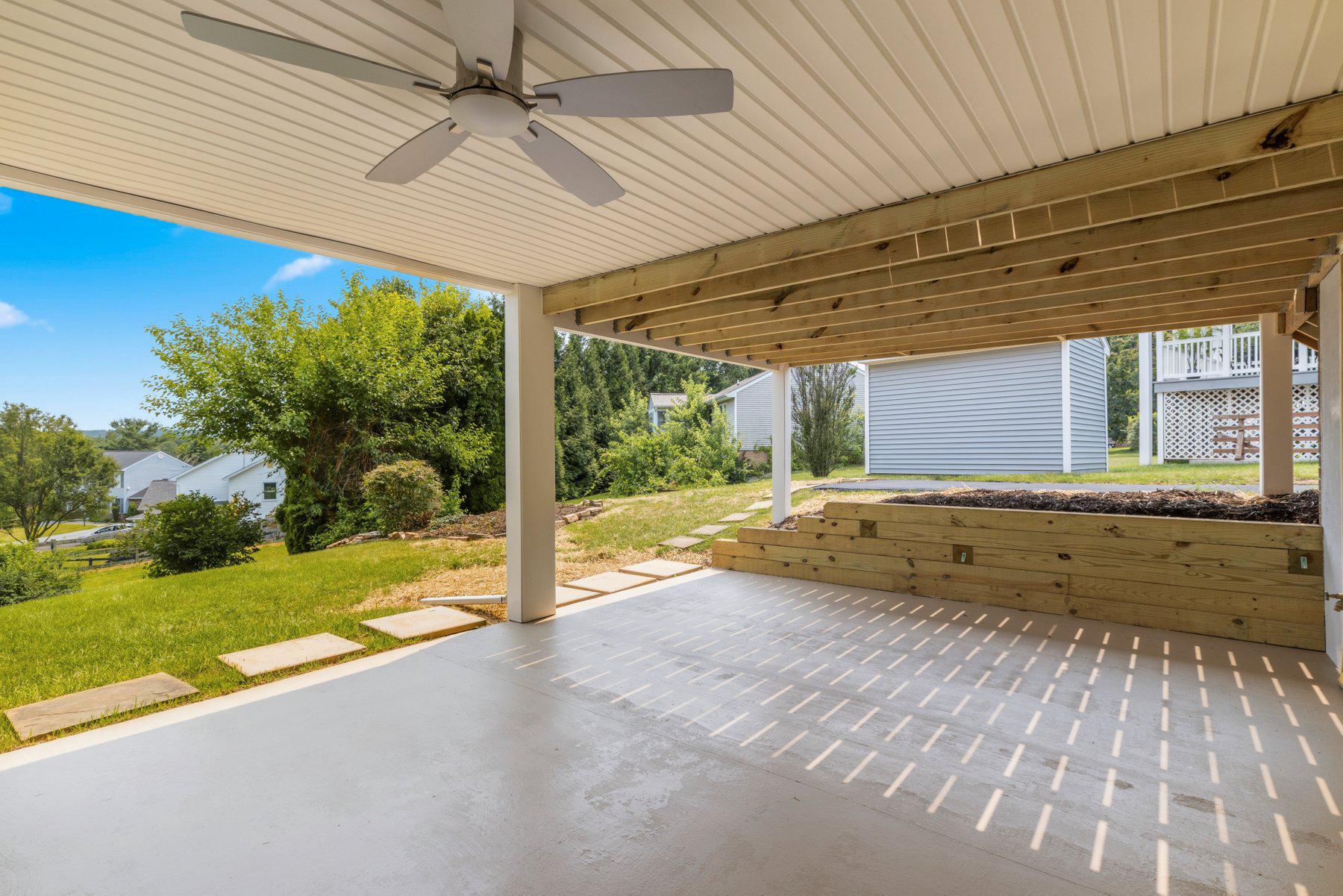 EDEN FARMS - Residential