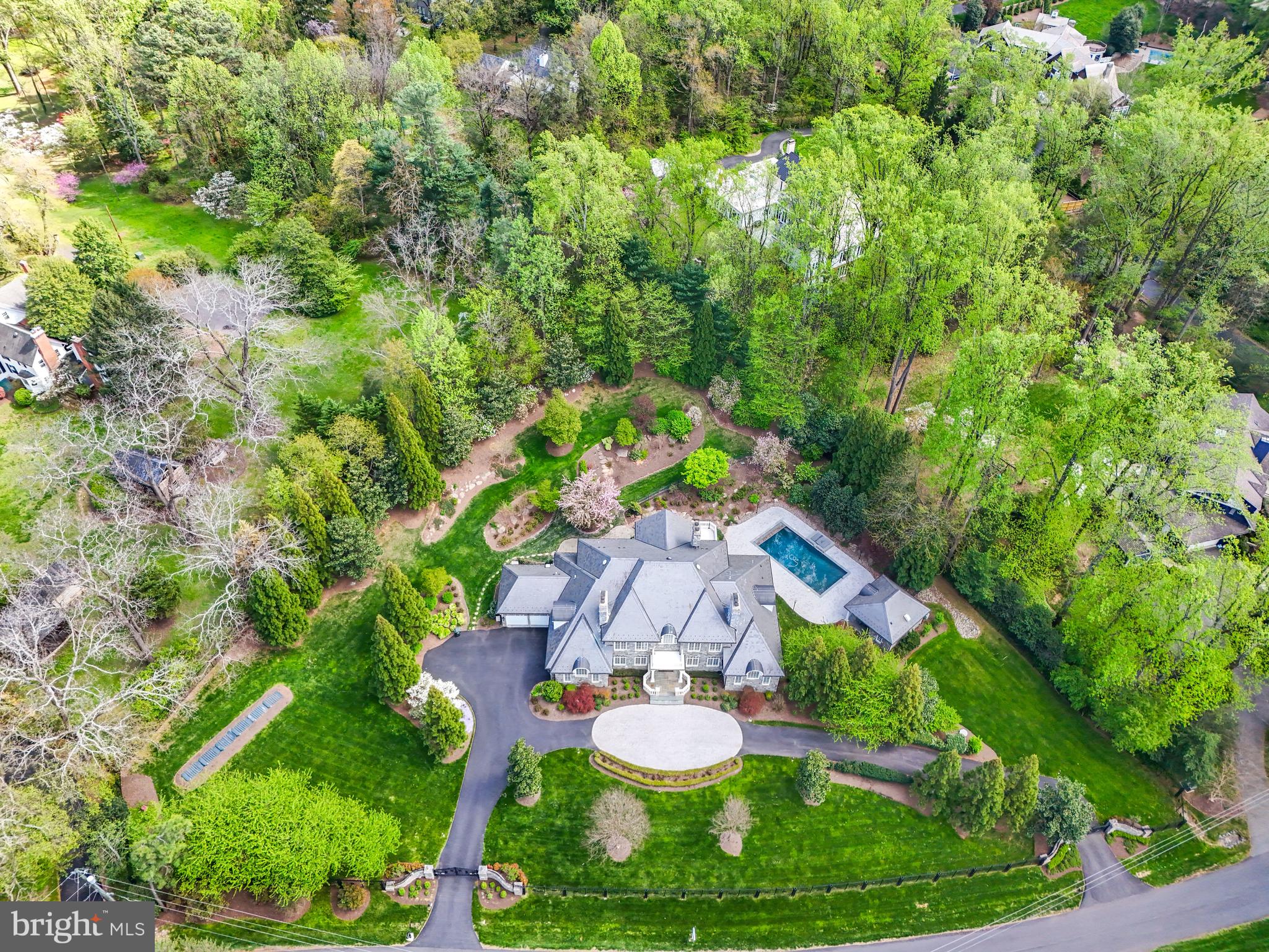 ELMWOOD ESTATES - Residential