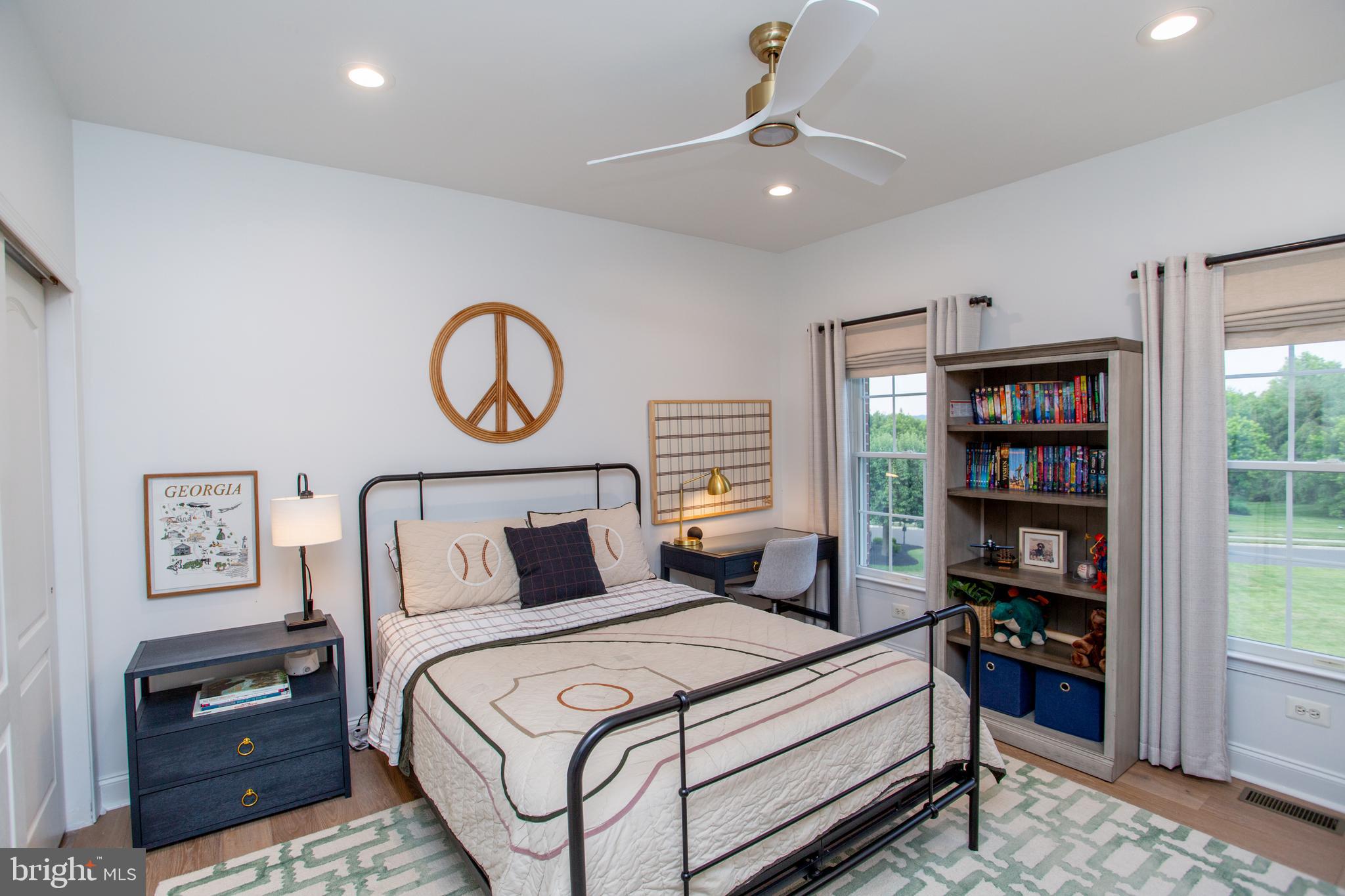 MEADOW WOOD - Residential