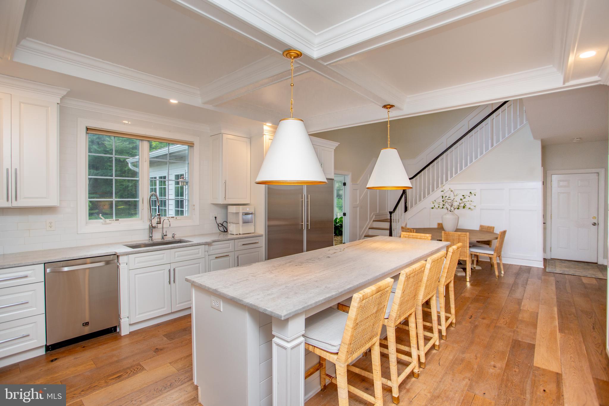 MEADOW WOOD - Residential